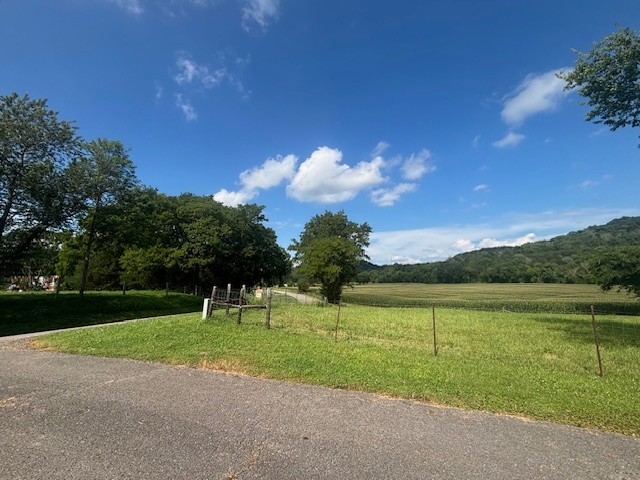 4801 Beech Hill Rd Property Photo 10