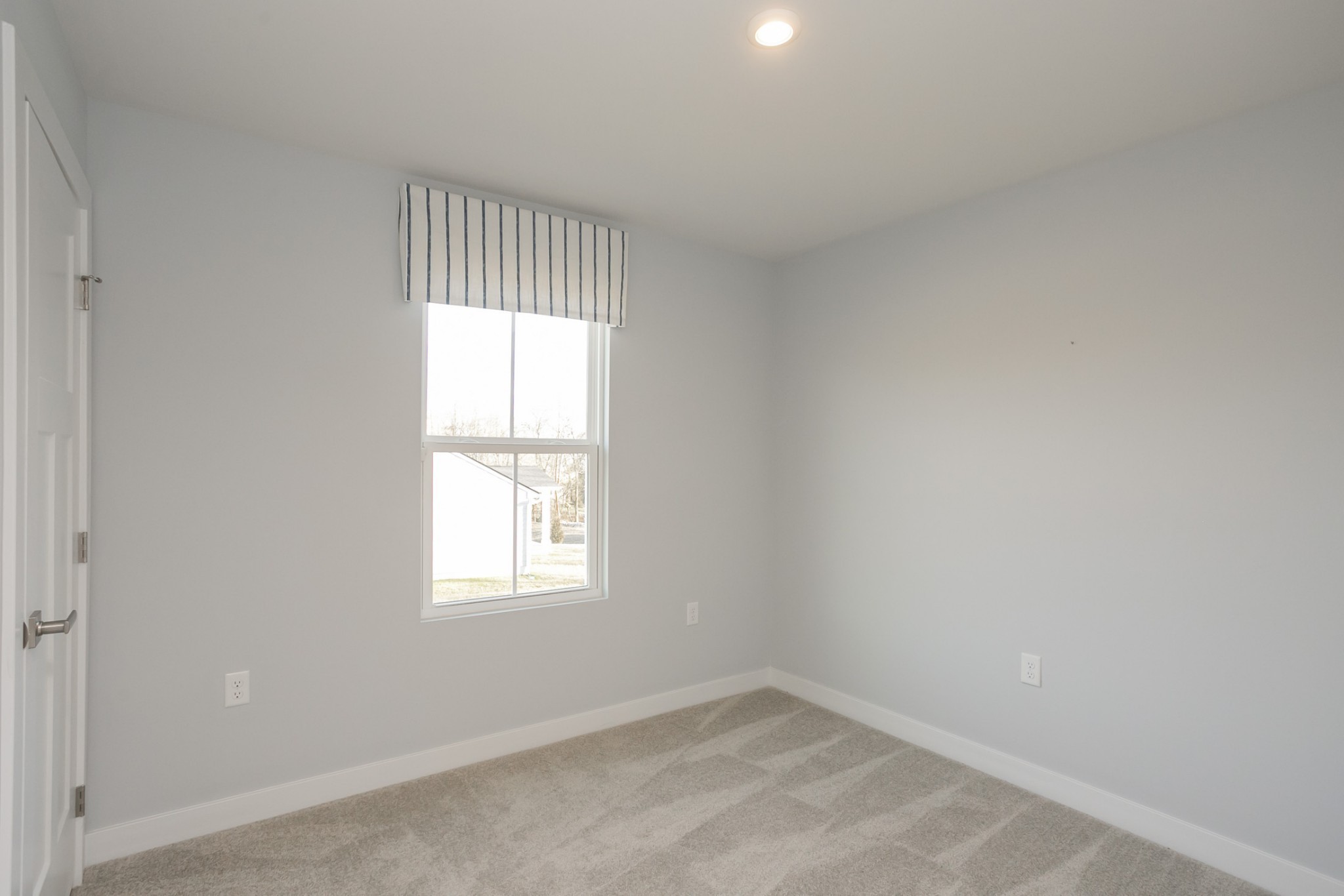715 Cottage Dr Property Photo 28