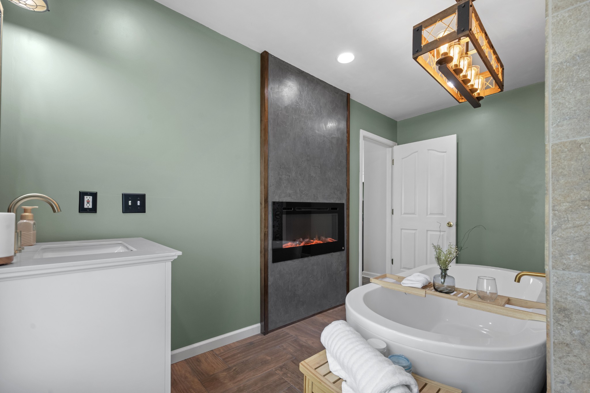 200 Broad St Property Photo 38