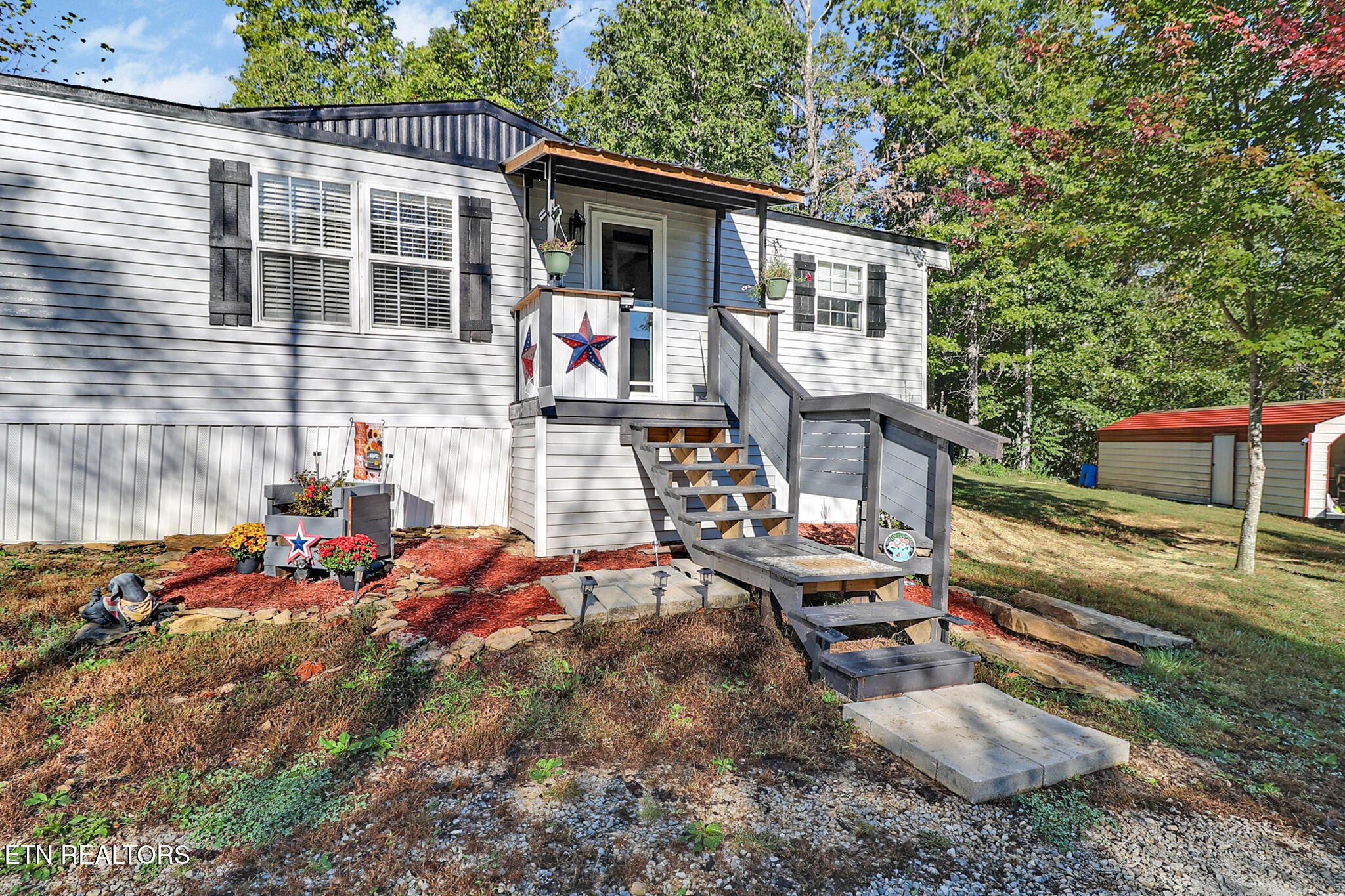 420 Oneida Lane Property Photo 17