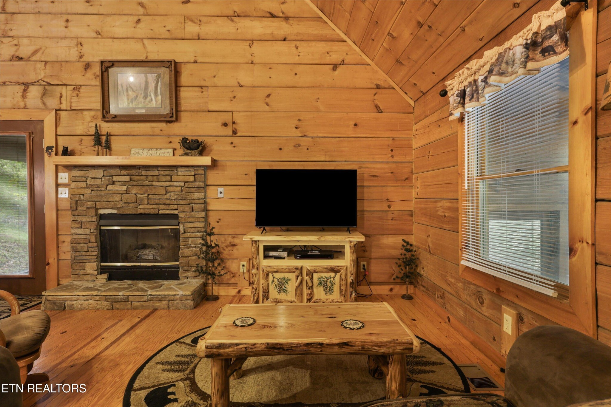 214 Tsali Way Property Photo 8