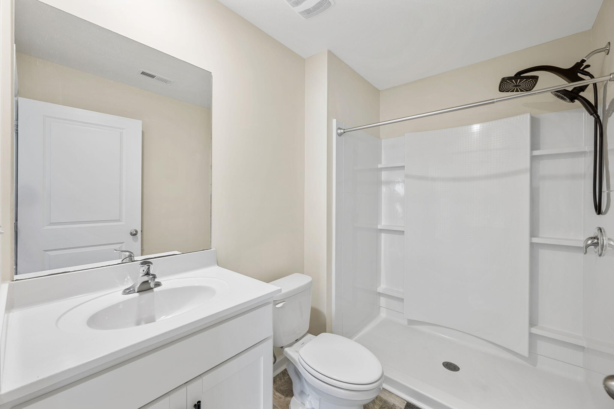 3388 Serenity Drive, Ne Property Photo 17