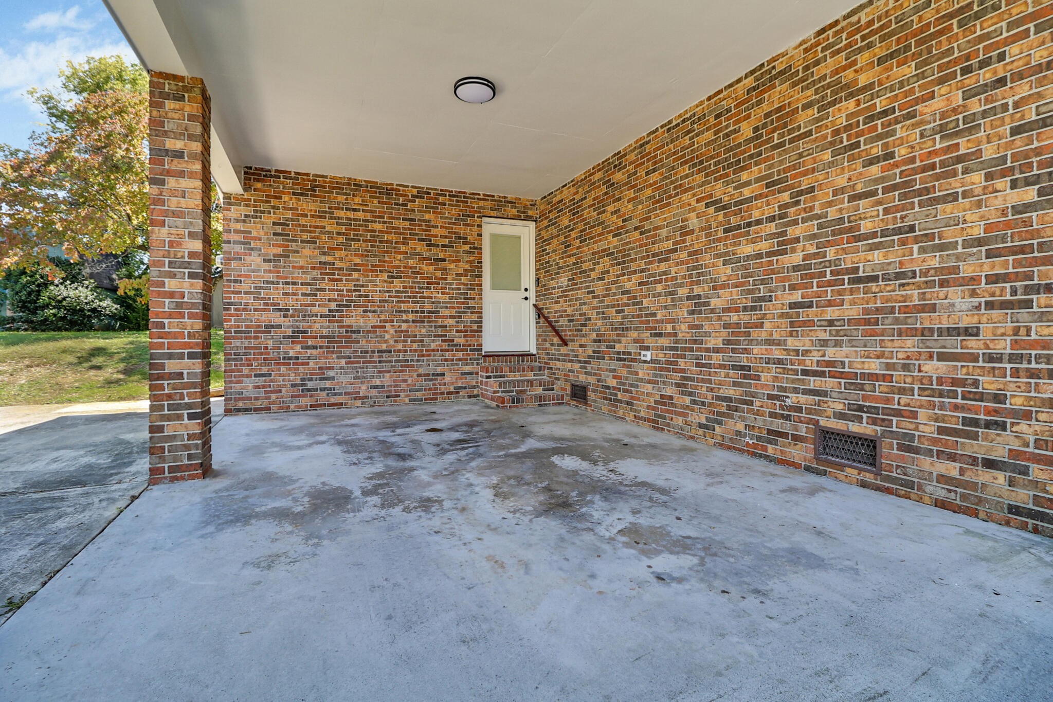 355 Timber Drive Property Photo 28