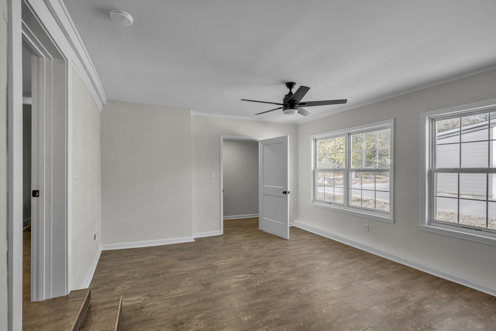 403 Carpenter St Property Photo 16