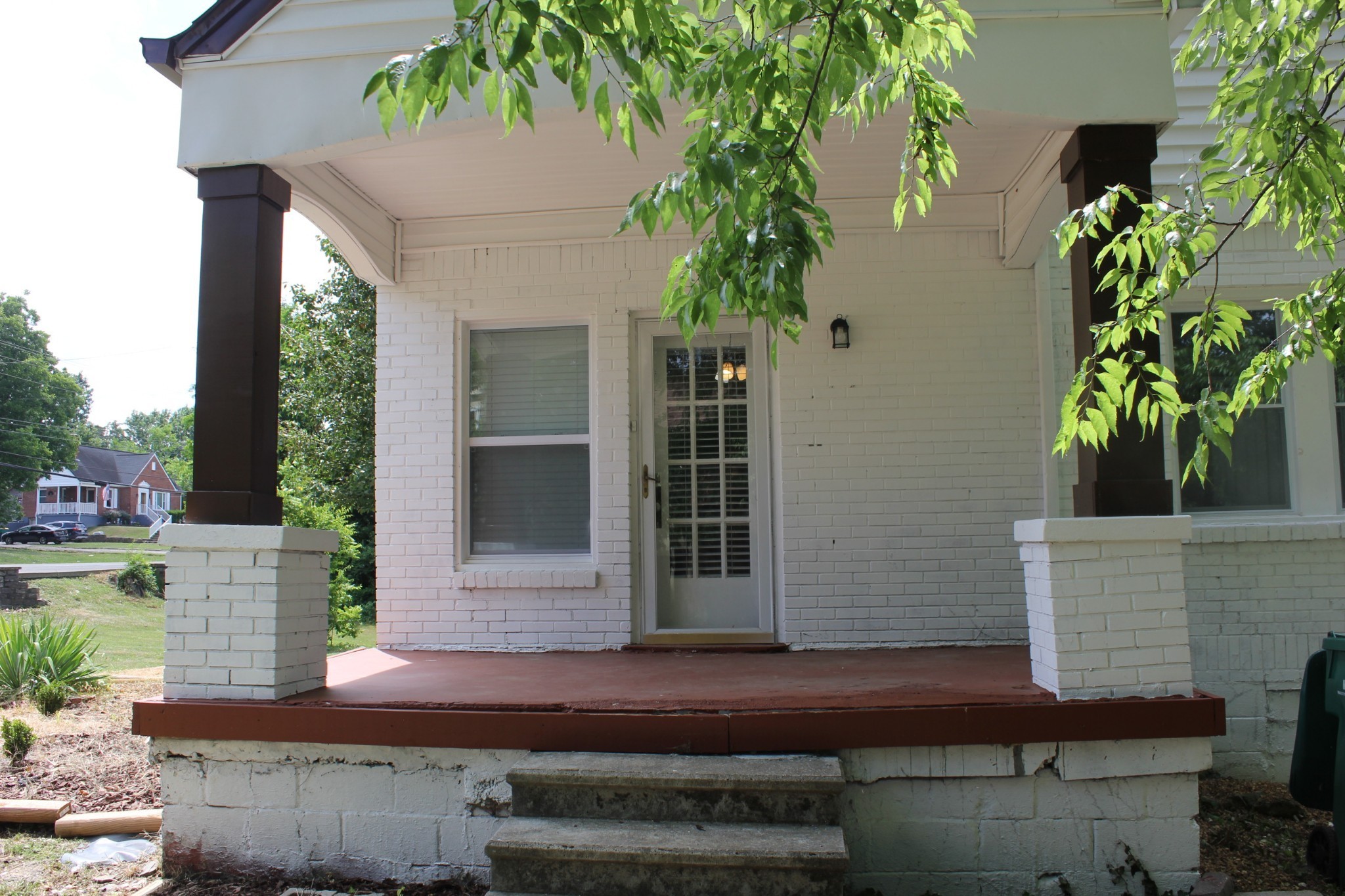 1236 W Commerce St, W Property Photo 3