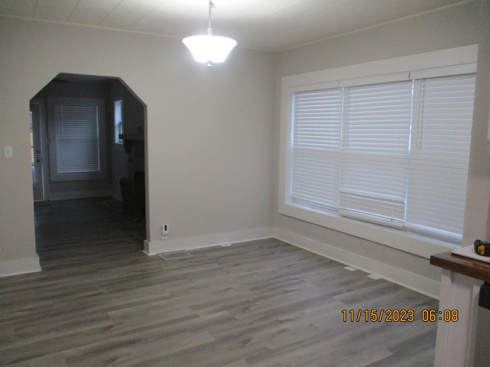 1236 W Commerce St, W Property Photo 8
