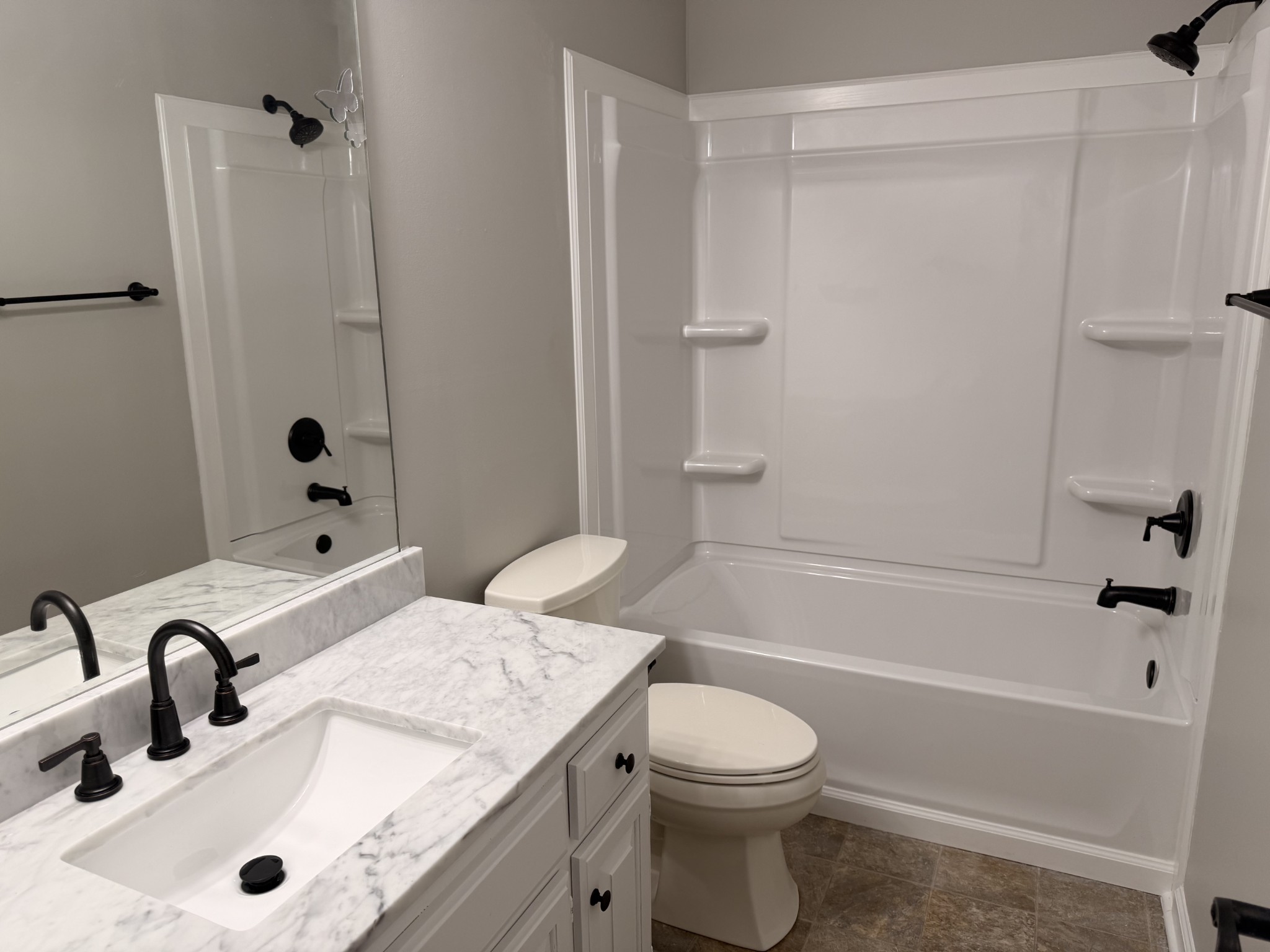 131 Vannoak Dr Property Photo 13