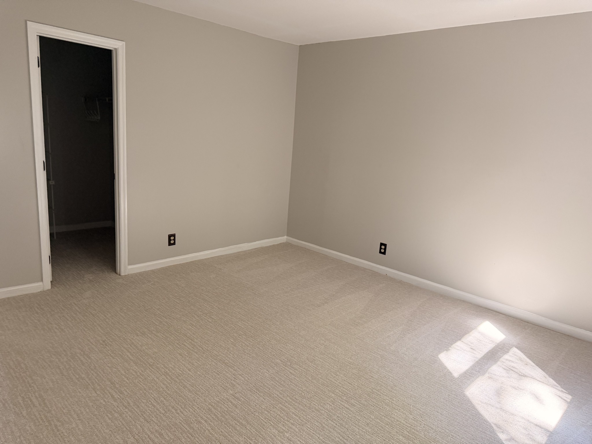 131 Vannoak Dr Property Photo 14