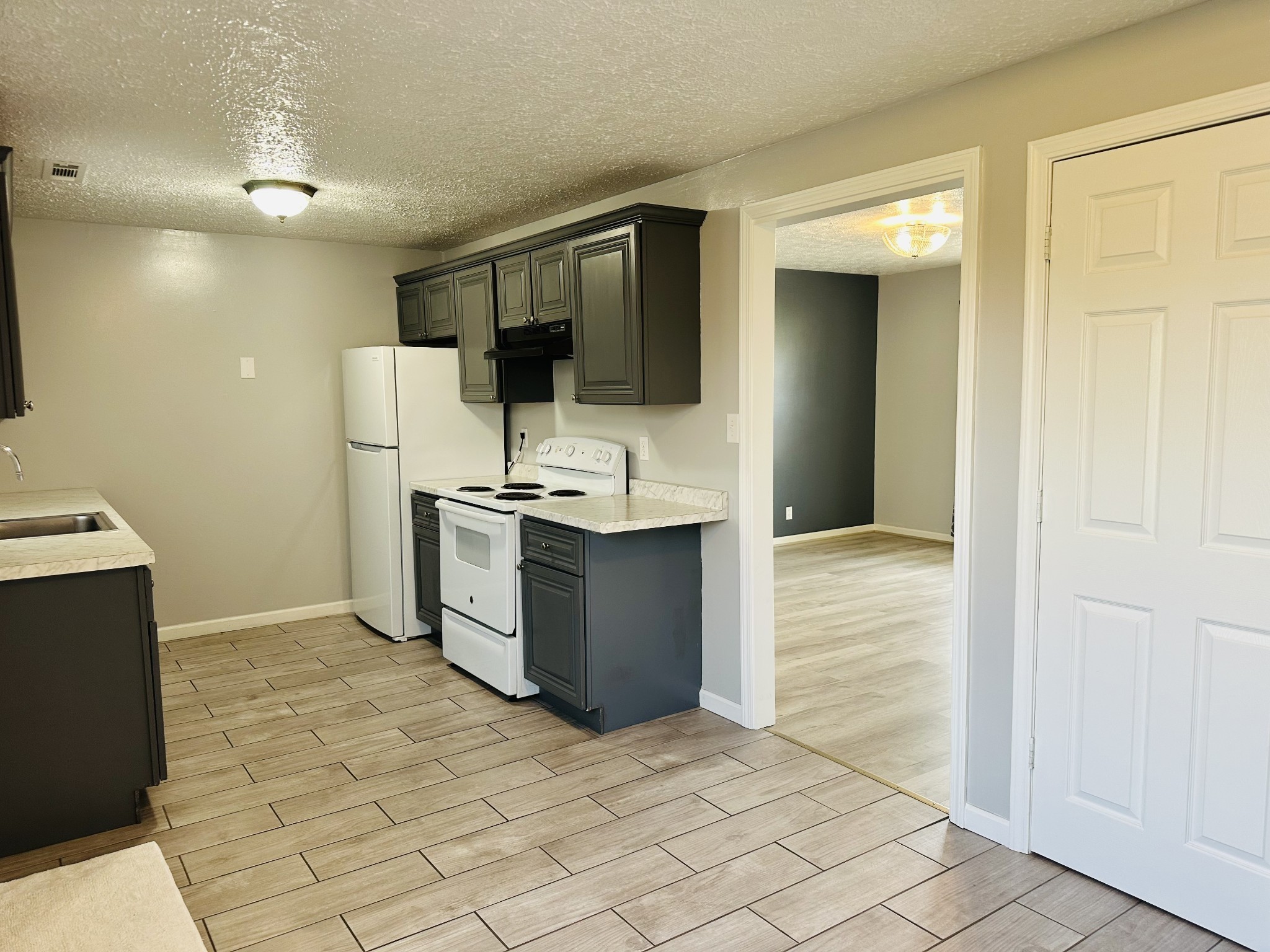 874 Delmont Church Rd Property Photo 6