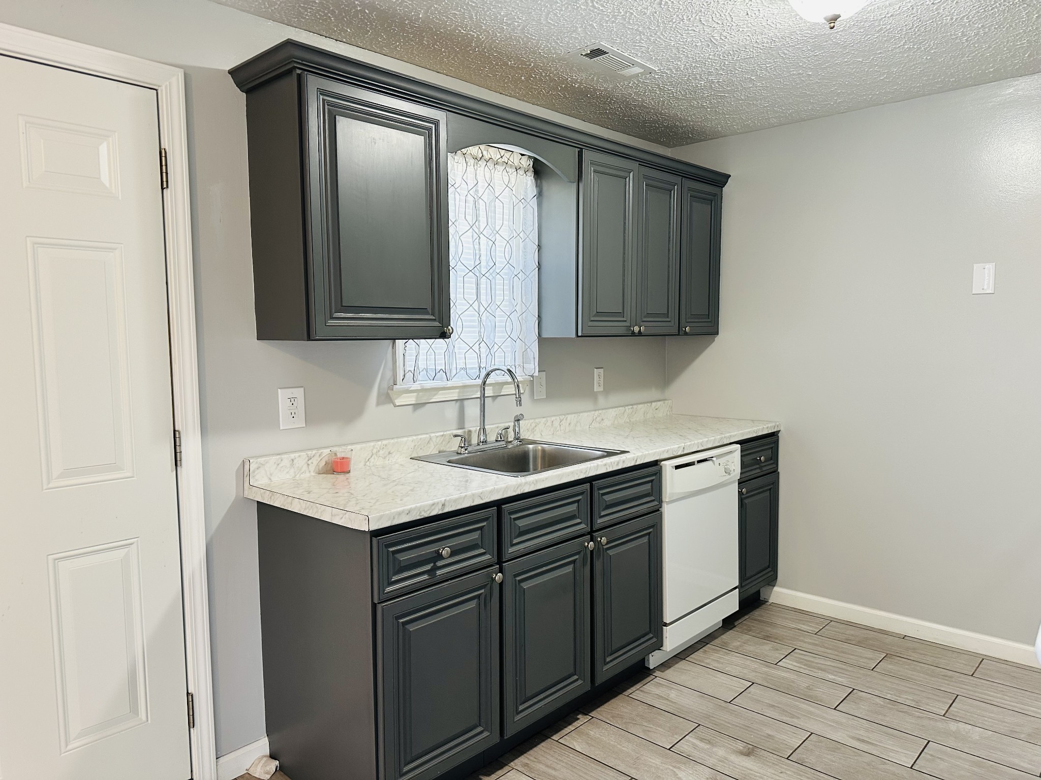 874 Delmont Church Rd Property Photo 15