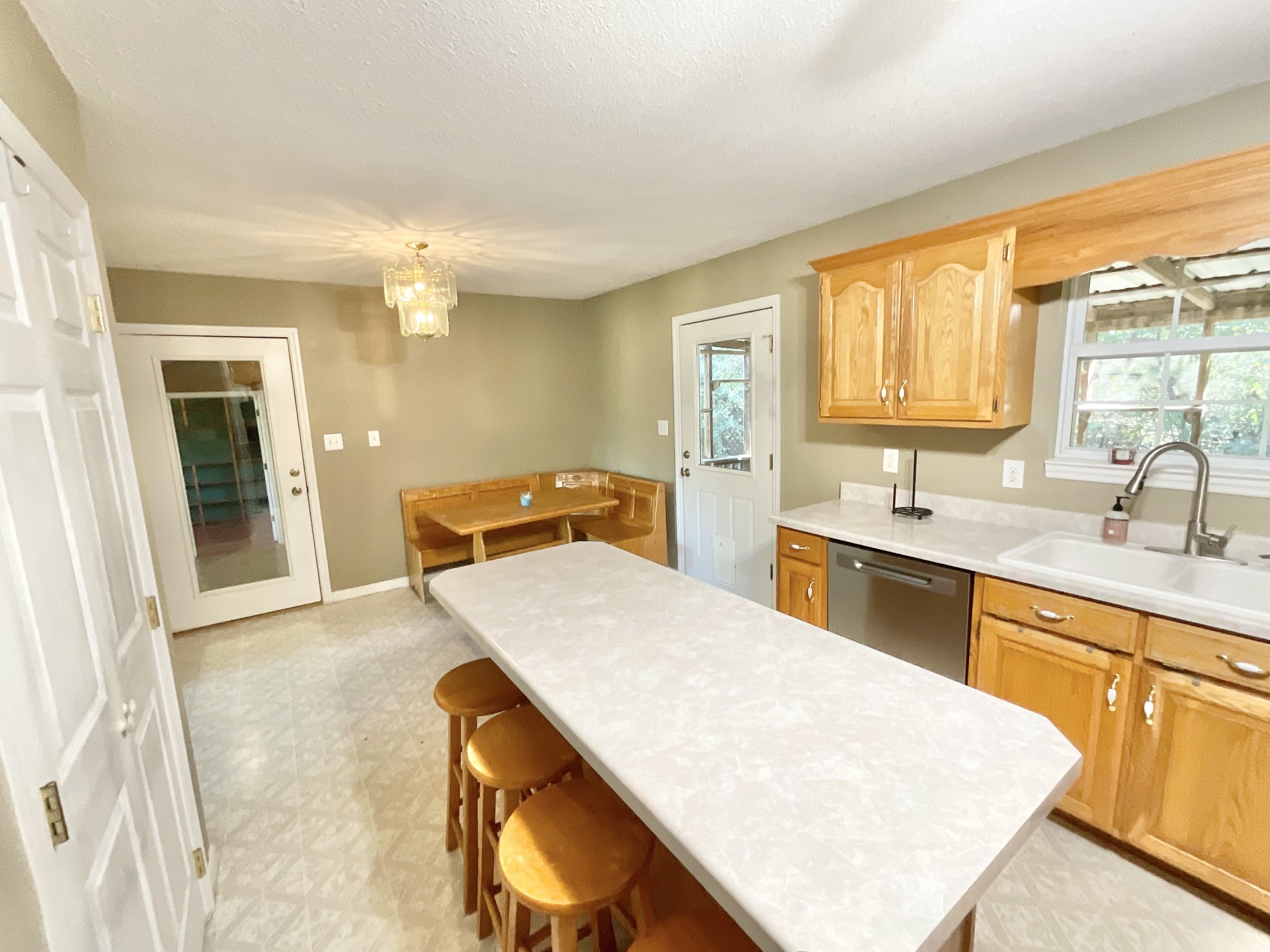 158 Caldwell Rd, Se Property Photo 6