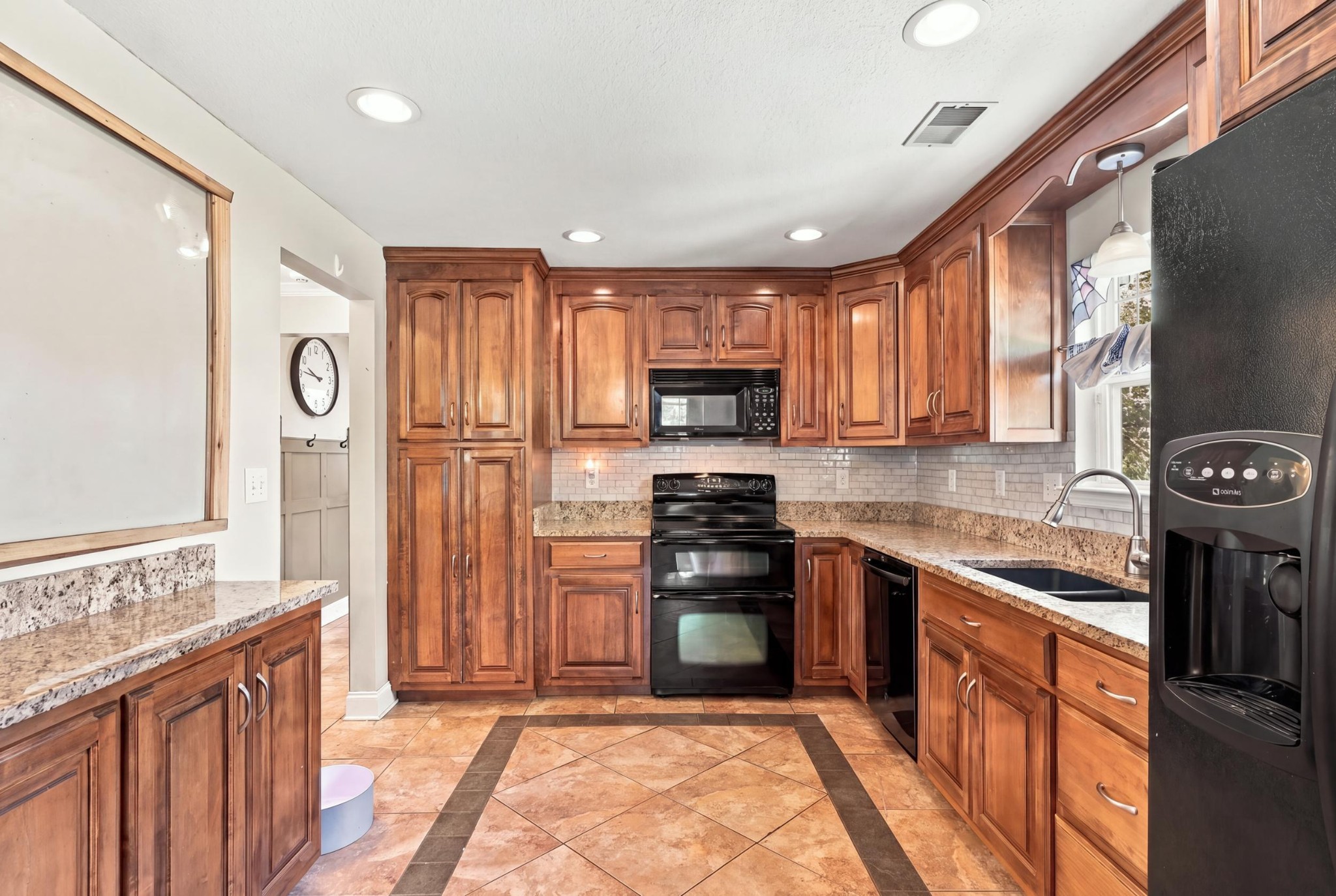 120 Fern Avenue Property Photo 16
