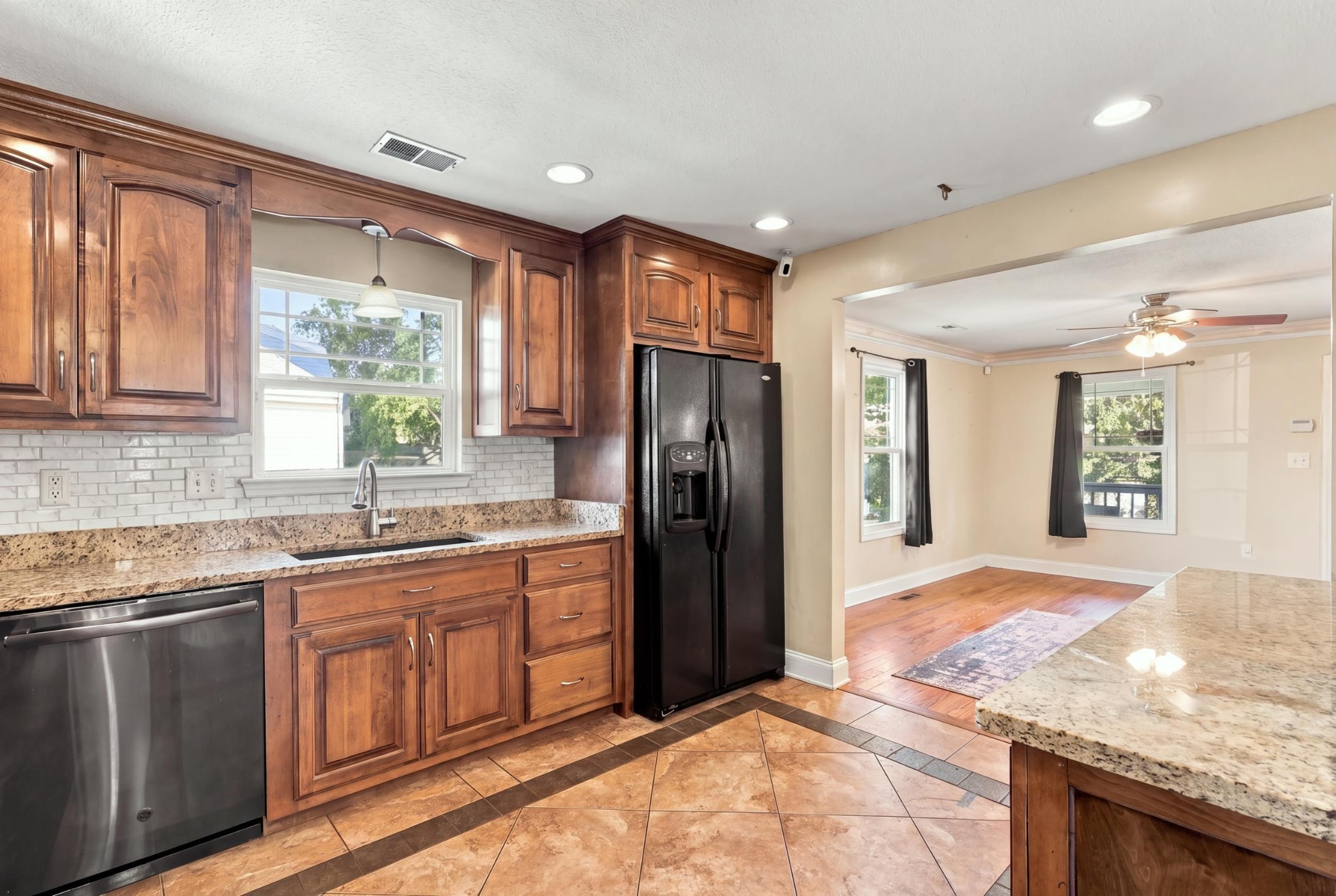 120 Fern Avenue Property Photo 18