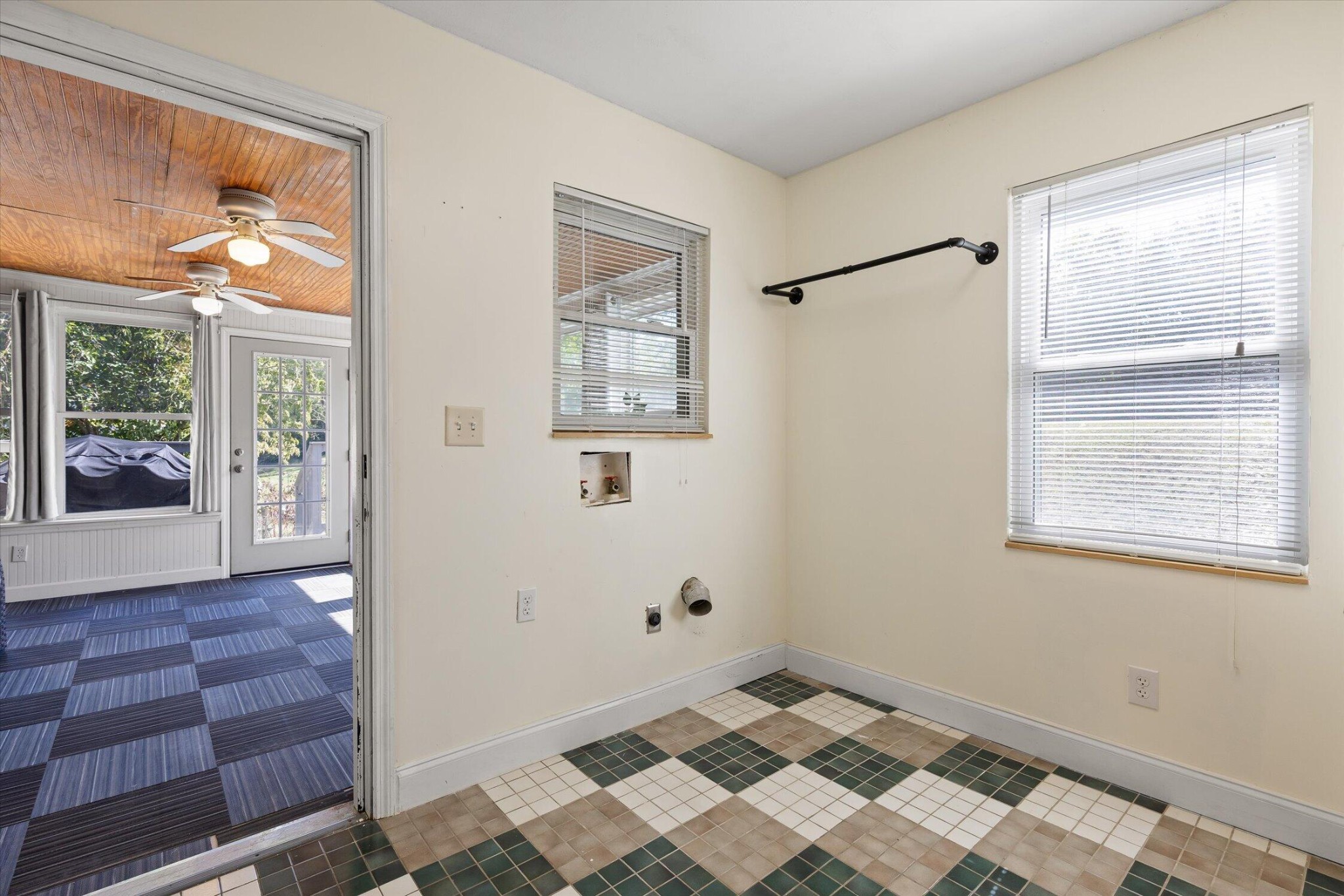 3606 Gleason Drive Property Photo 27