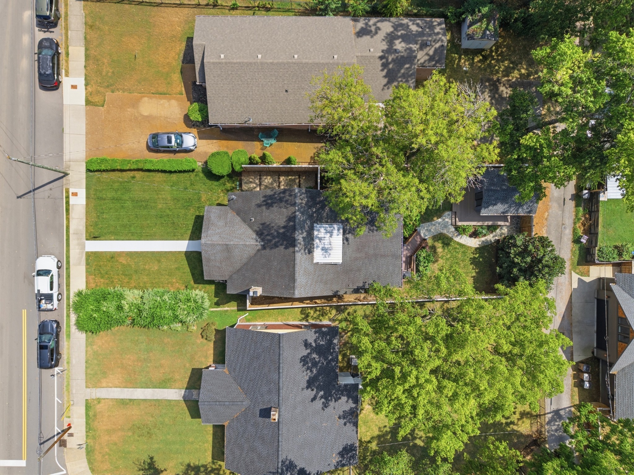929 Lawrence Property Photo 48