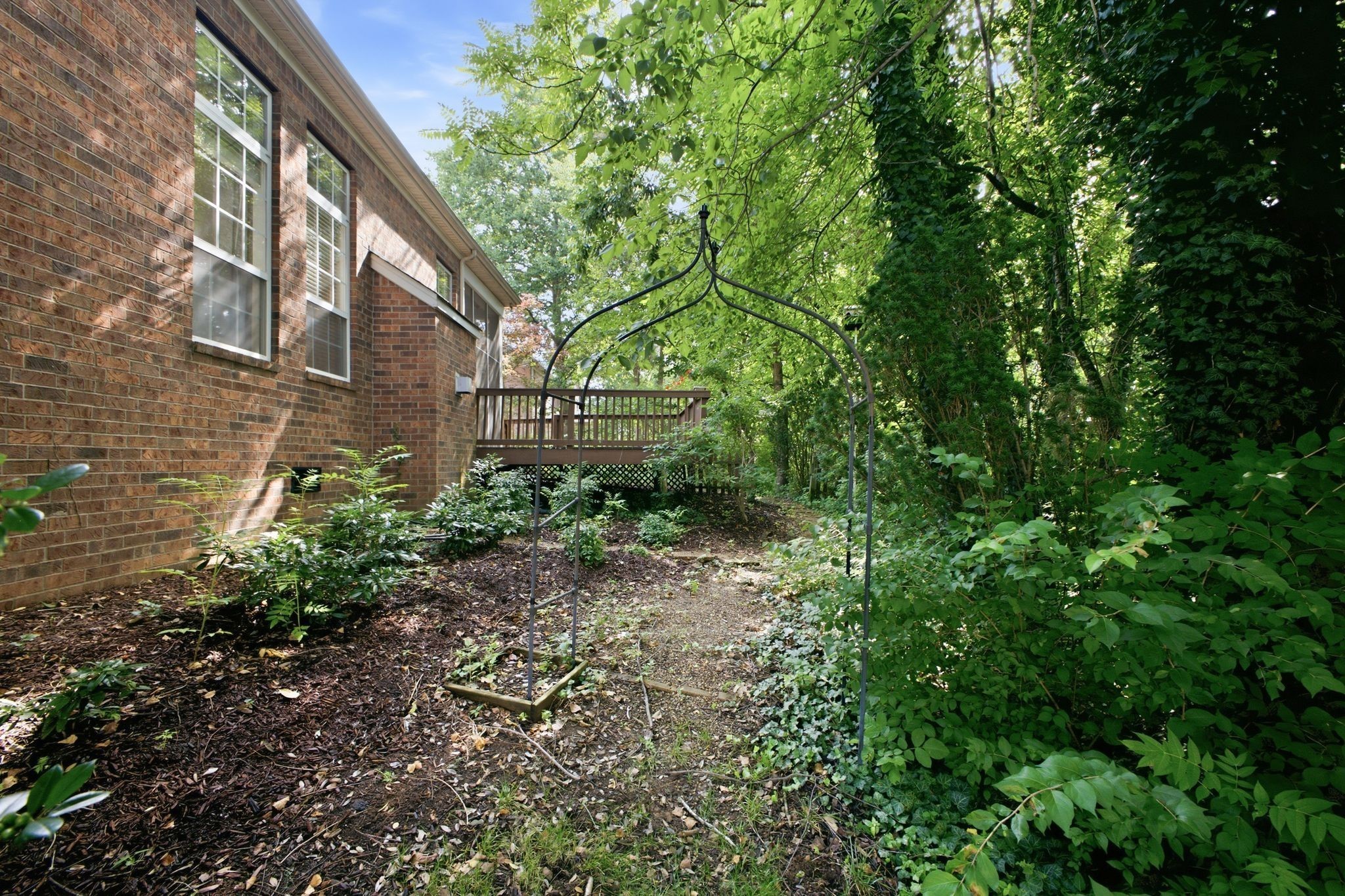 7001 Stone Run Dr Property Photo 29