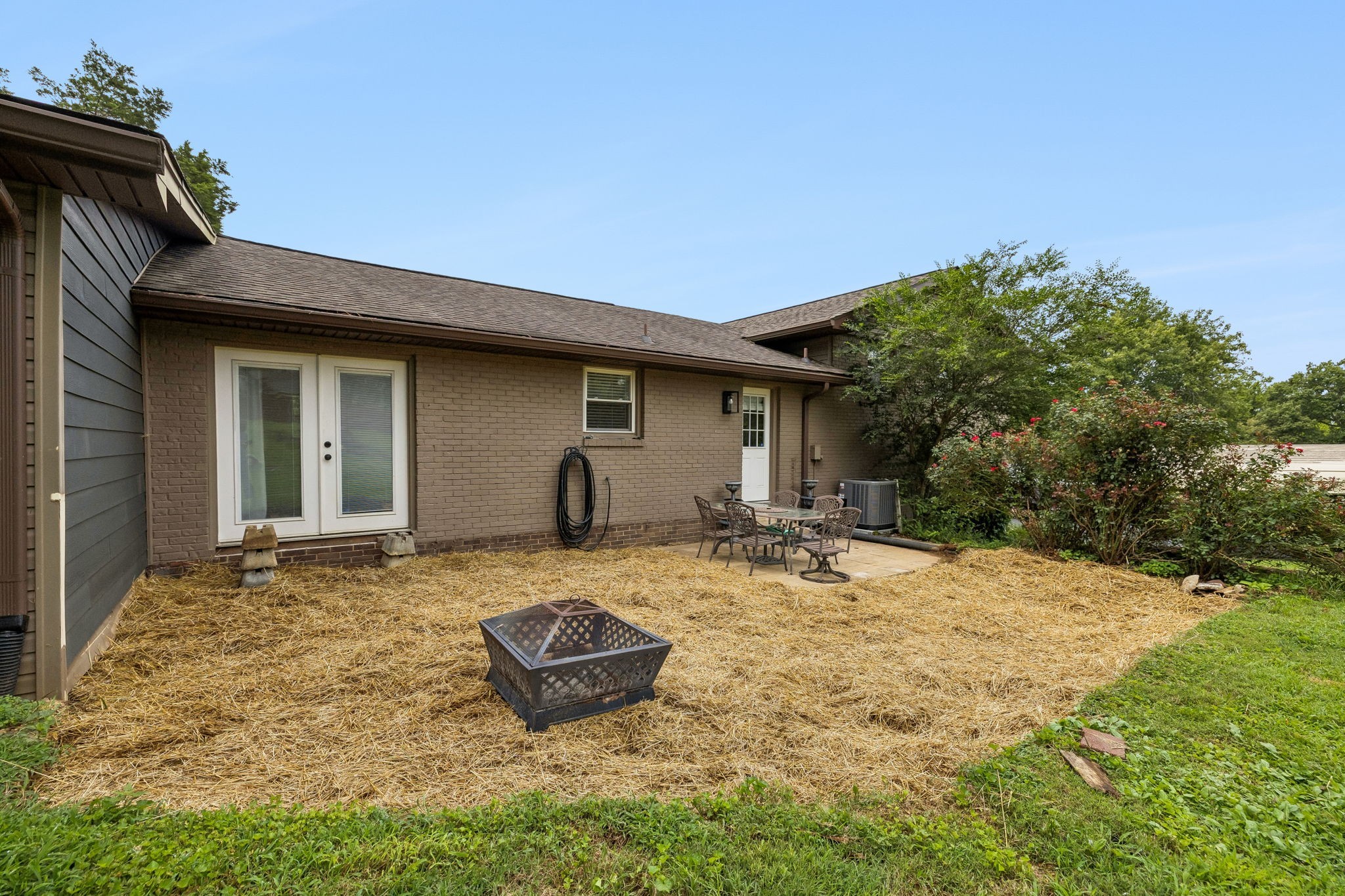 708 Glen Oaks Dr Property Photo 40