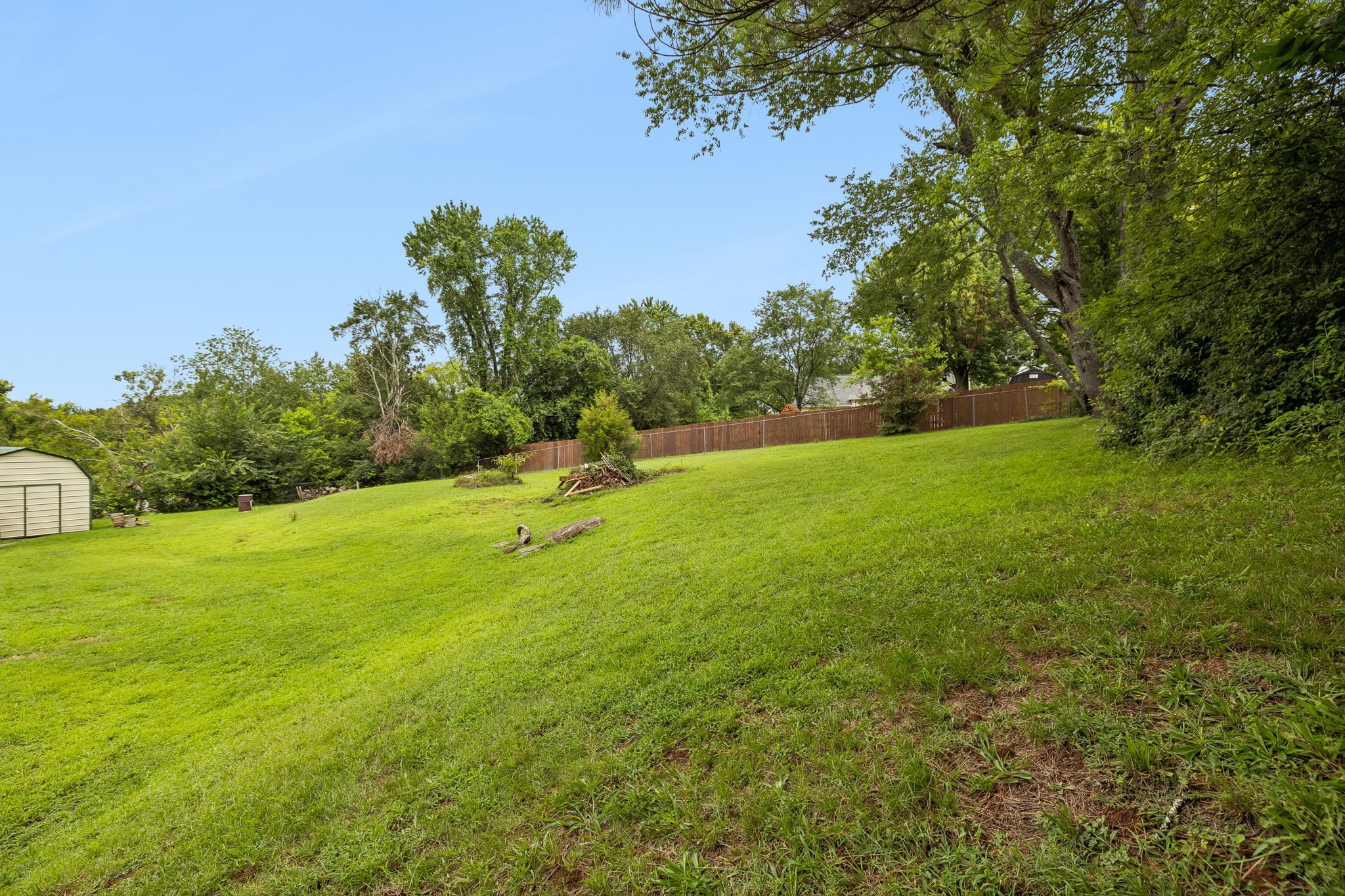 708 Glen Oaks Dr Property Photo 42