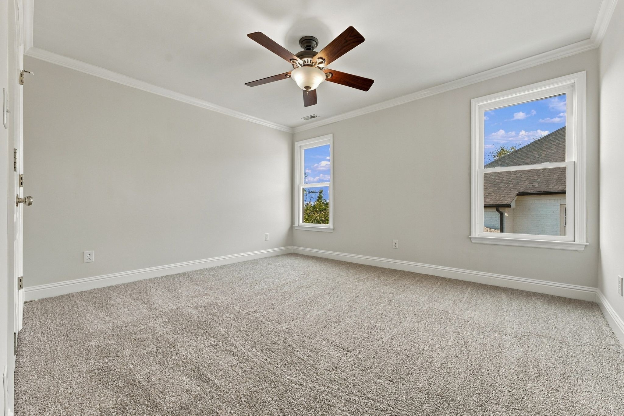 237 Halberton Dr Property Photo 45