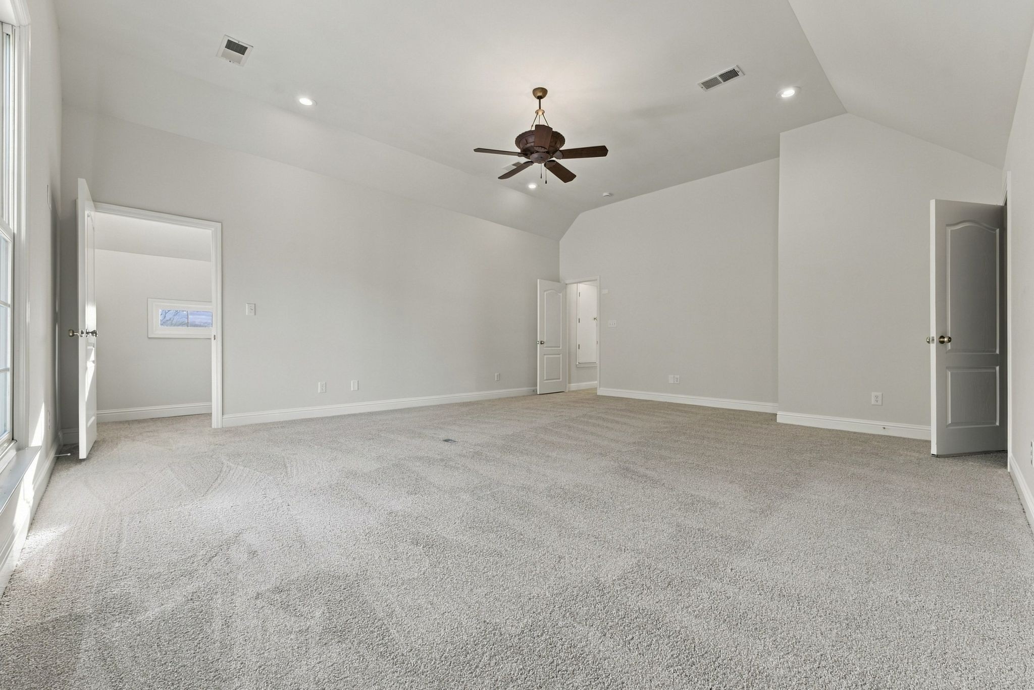 237 Halberton Dr Property Photo 59