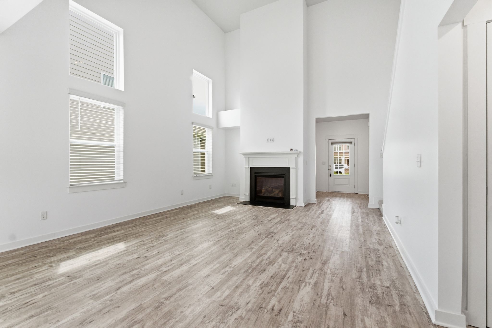 829 Lexi Ln Property Photo 6