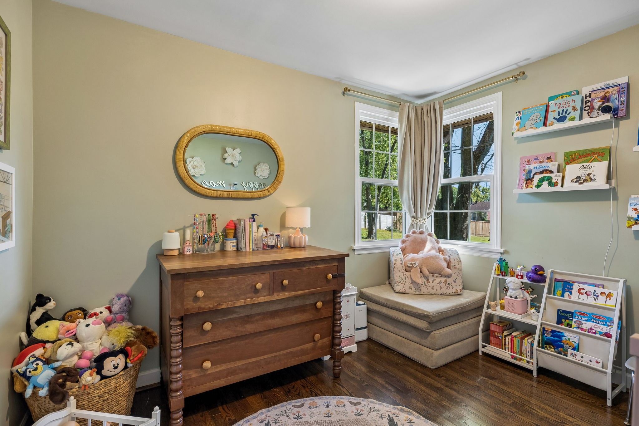 3812 Inglewood Cir, N Property Photo 26