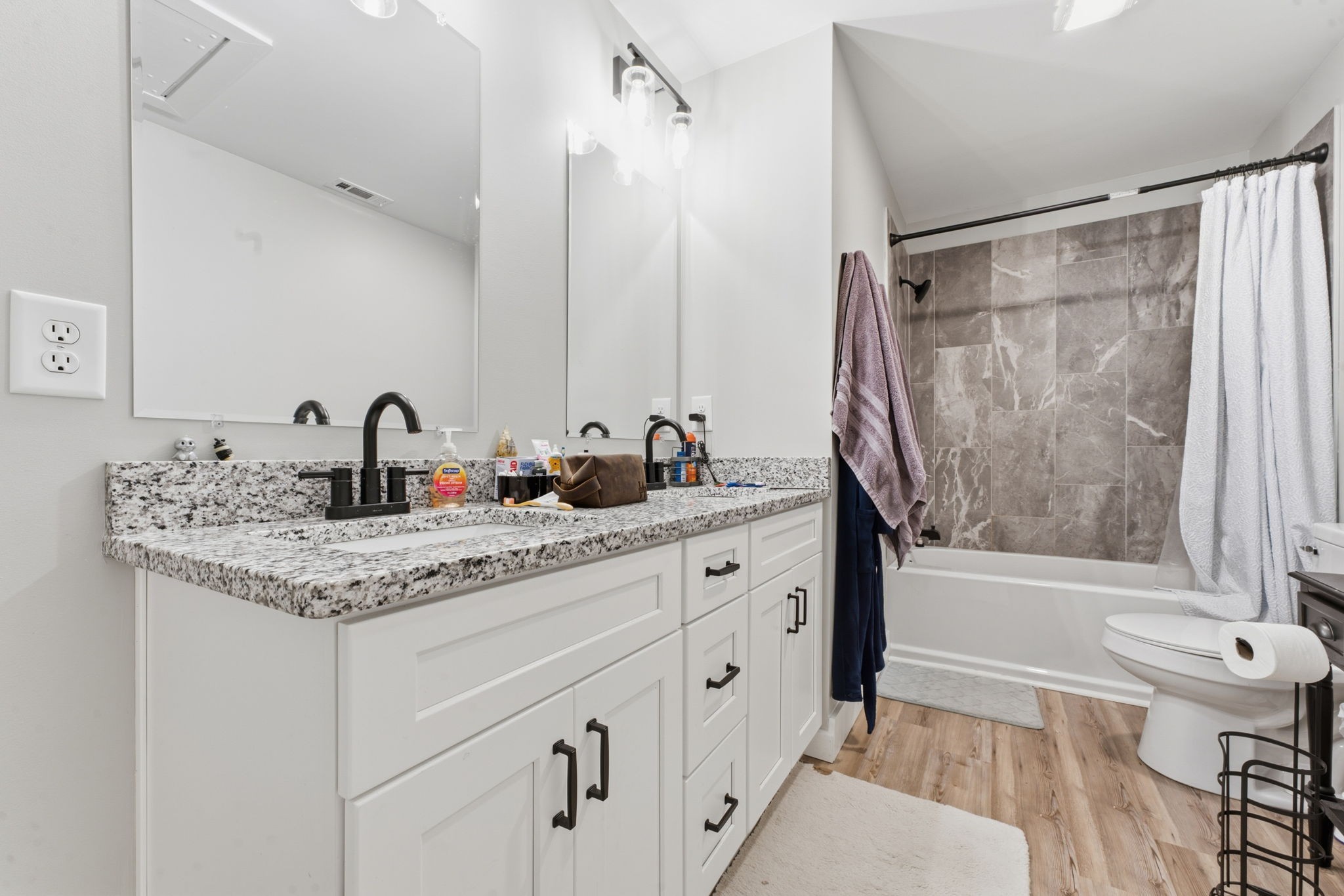 9 Boston Ln Property Photo 21