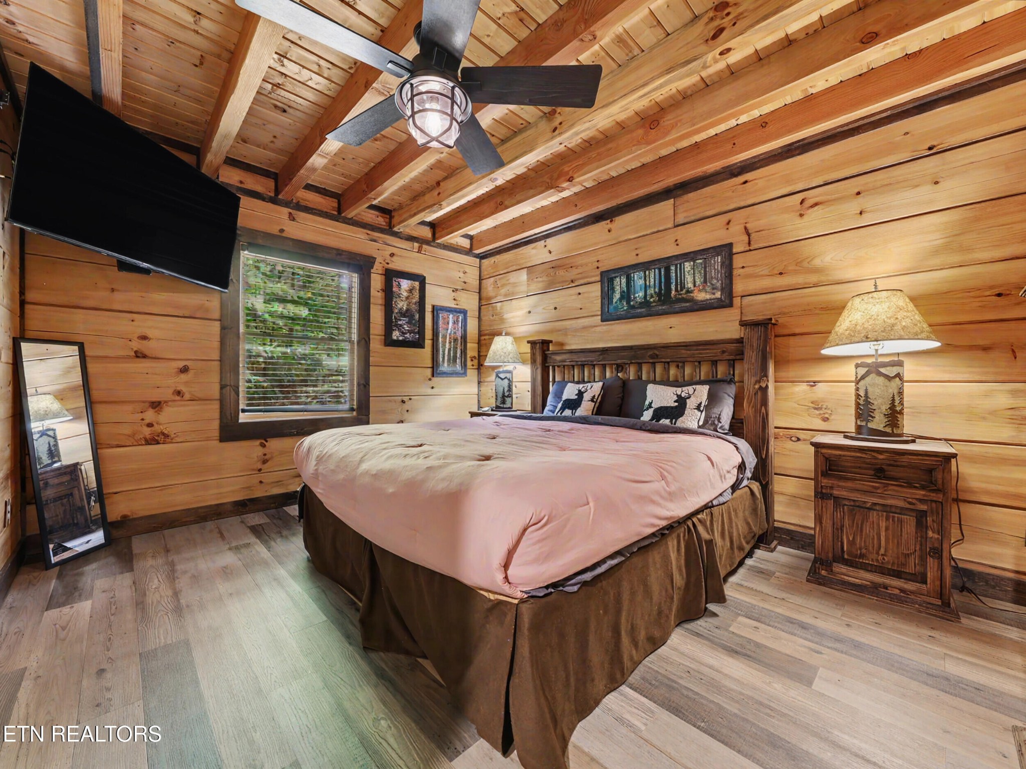 1448 Red Cedar Lane Property Photo 19