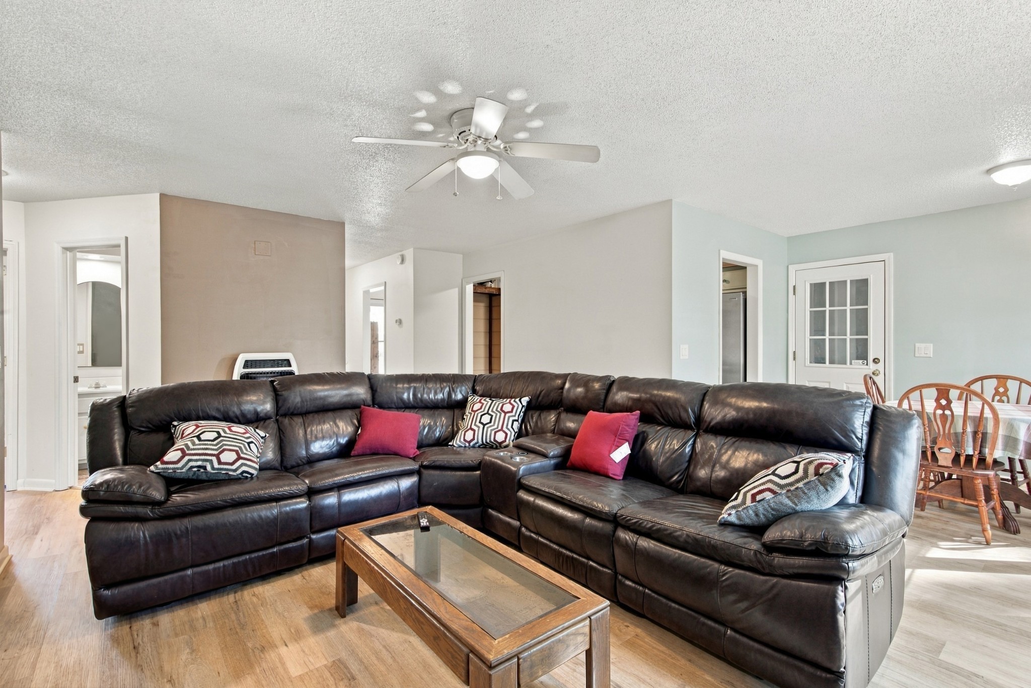114 Bradbury Ct Property Photo 6