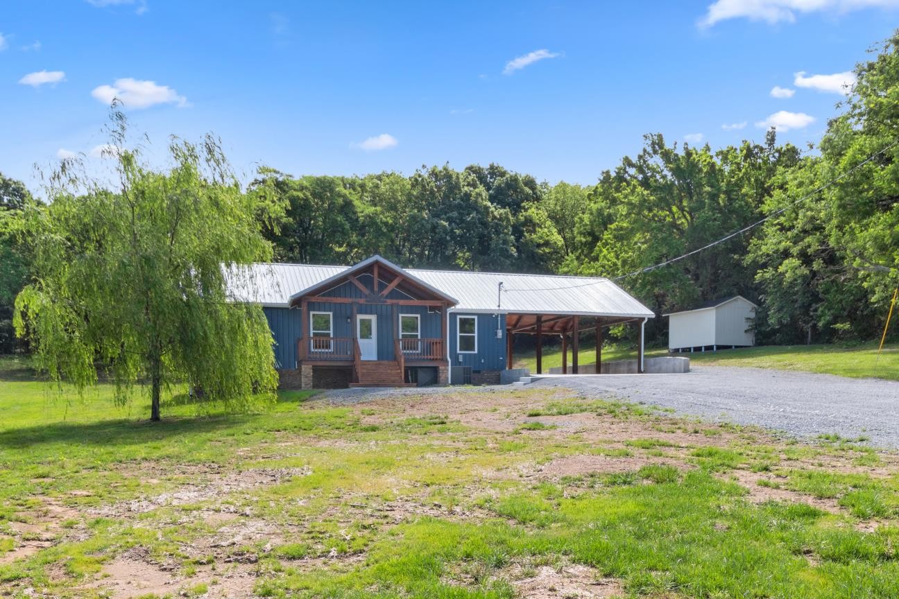 402 Cortner Hollow Rd Property Photo 1