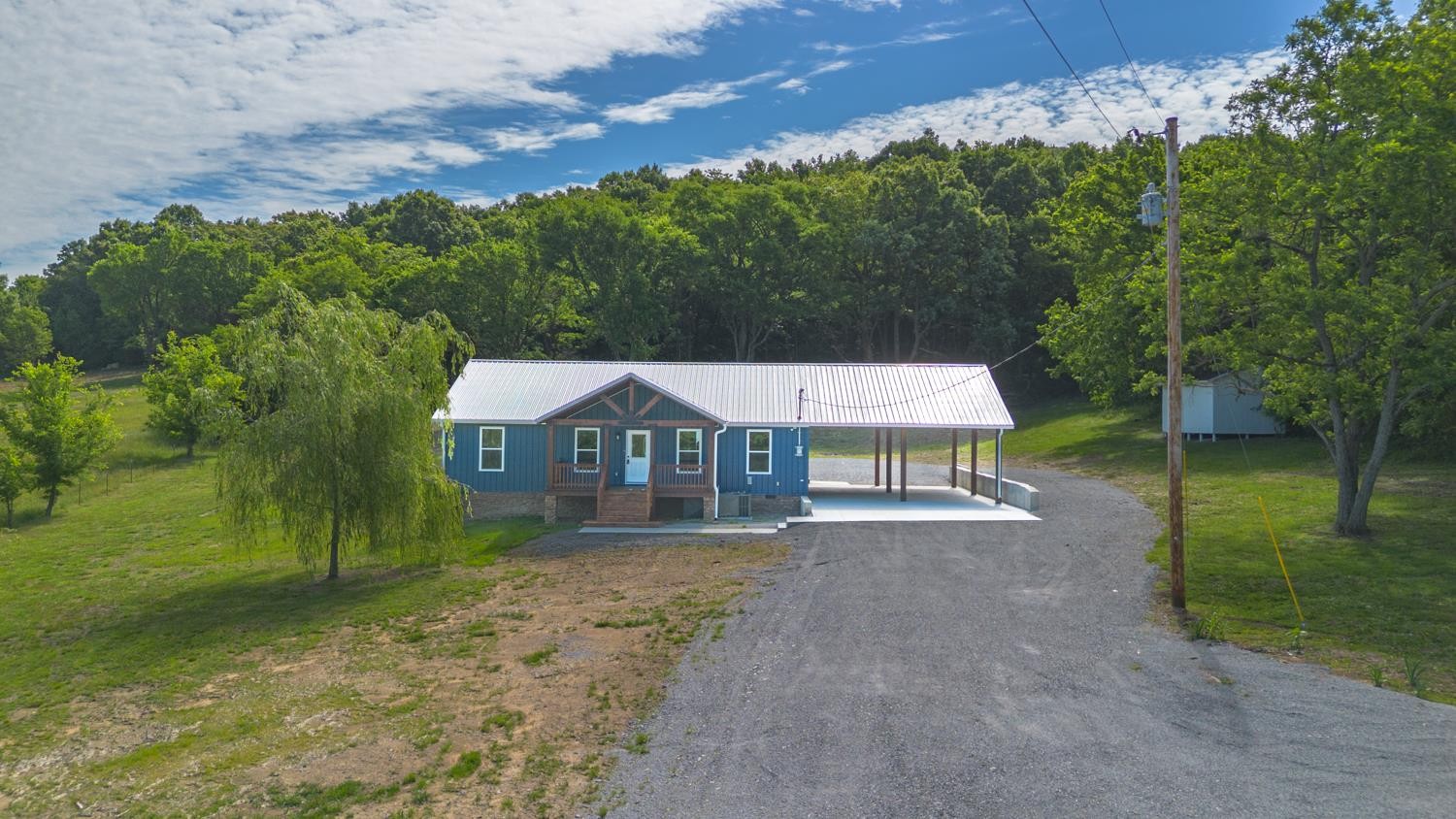 402 Cortner Hollow Rd Property Photo 12