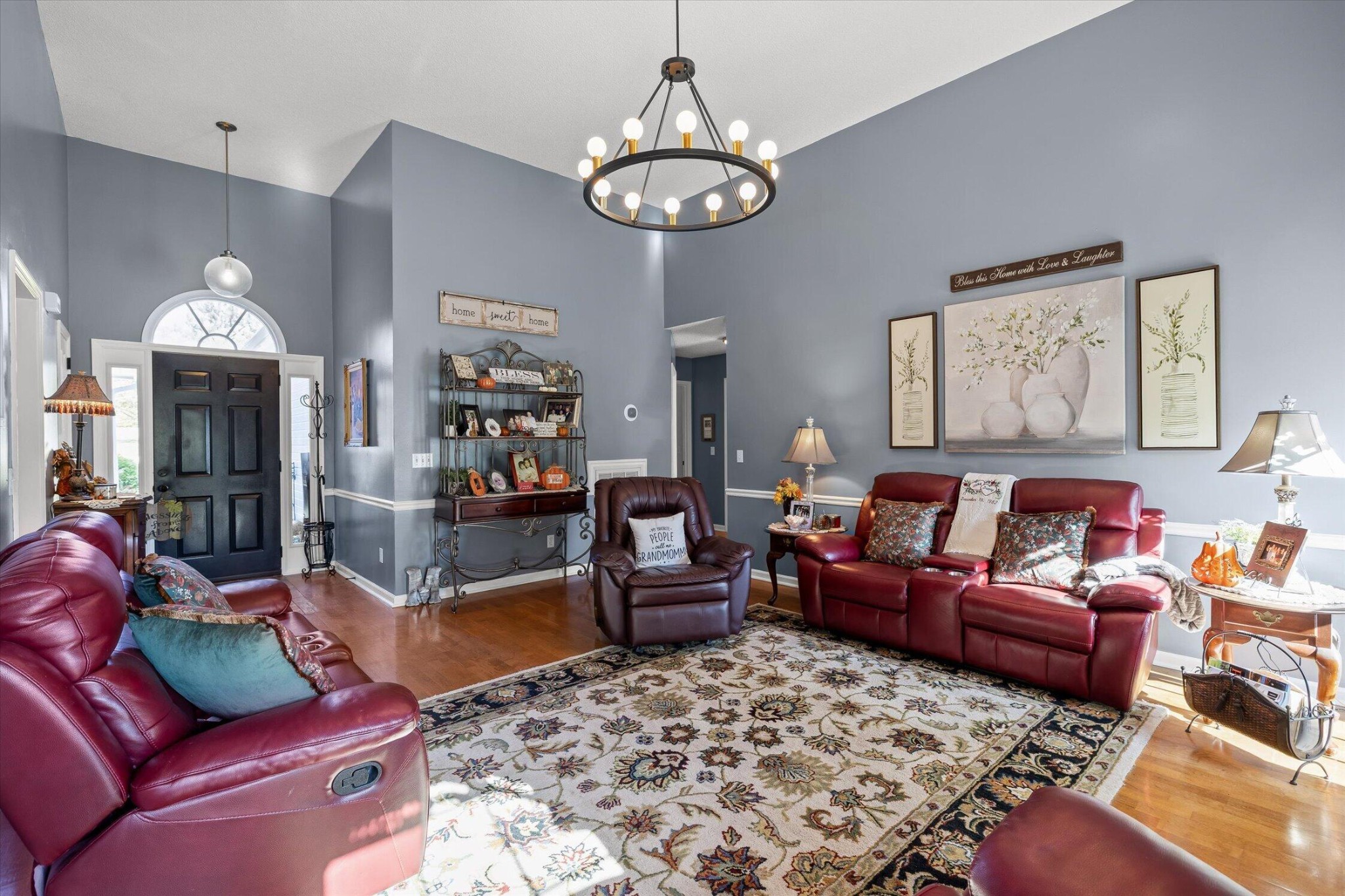 5710 Edgmon Road Property Photo 10