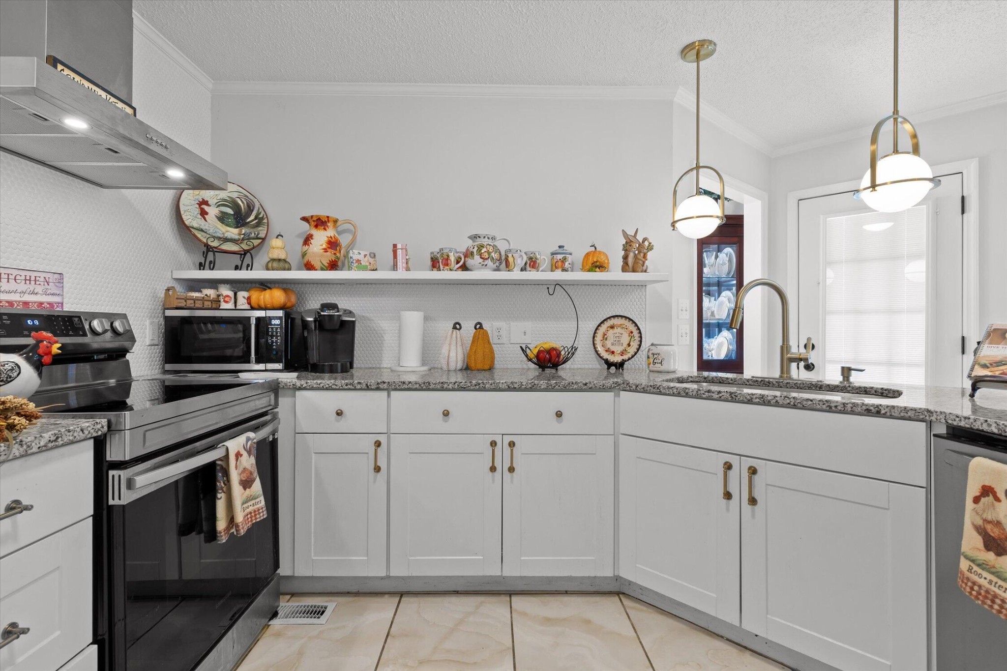 5710 Edgmon Road Property Photo 16