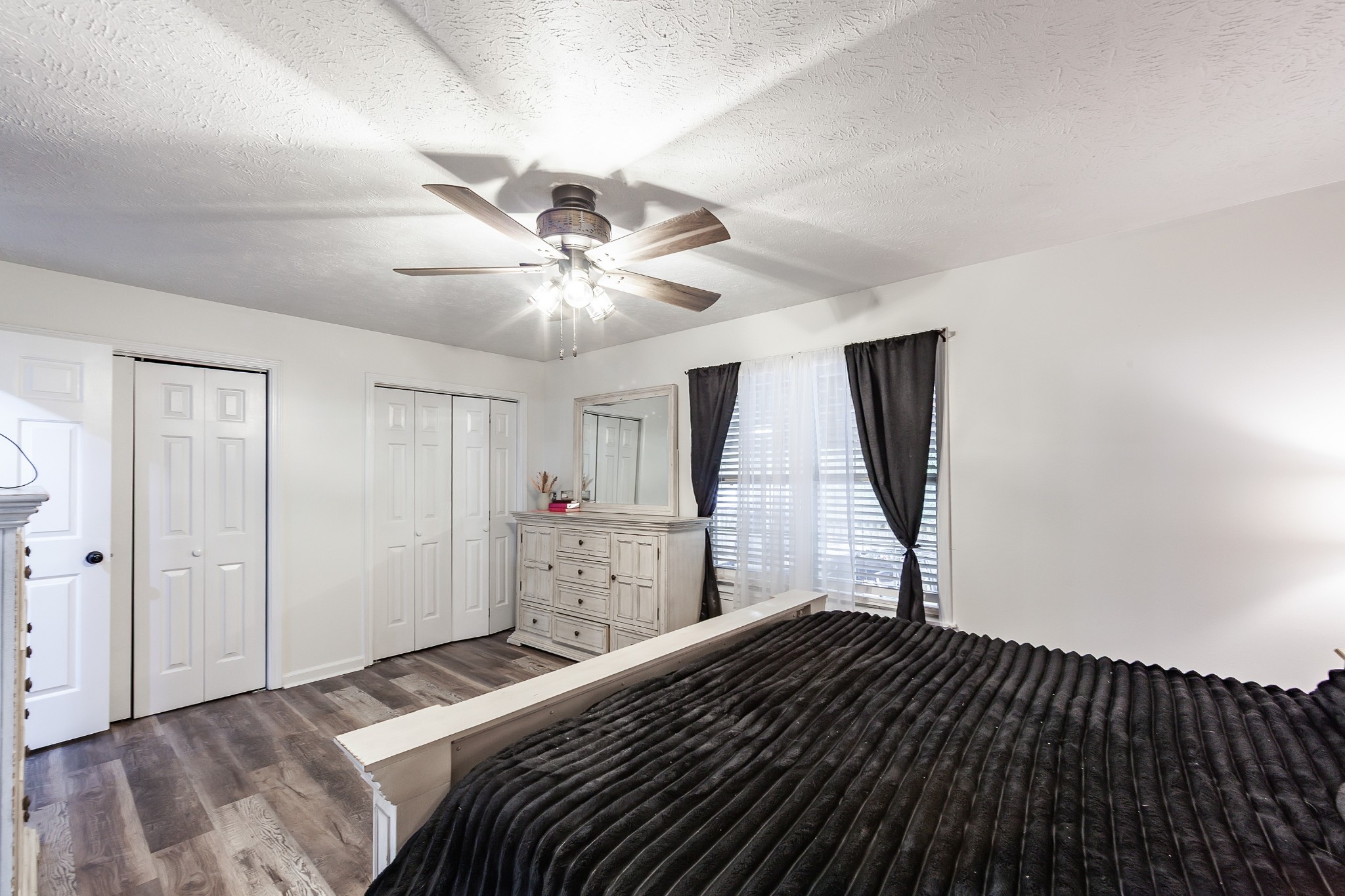 225 Meadowbrook Cir Property Photo 15