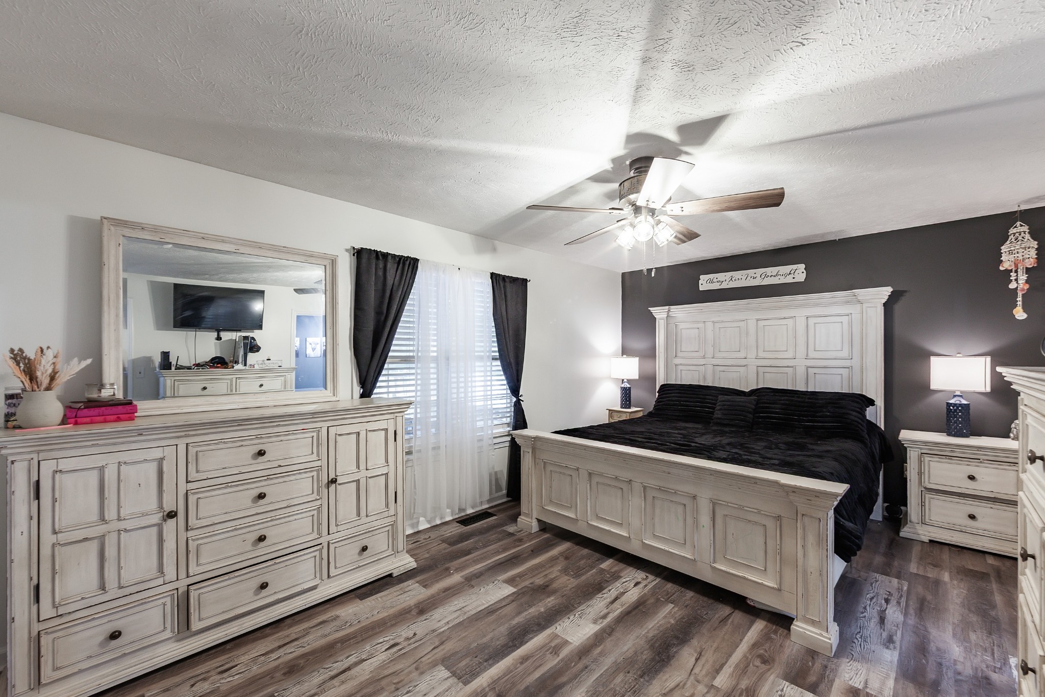 225 Meadowbrook Cir Property Photo 16