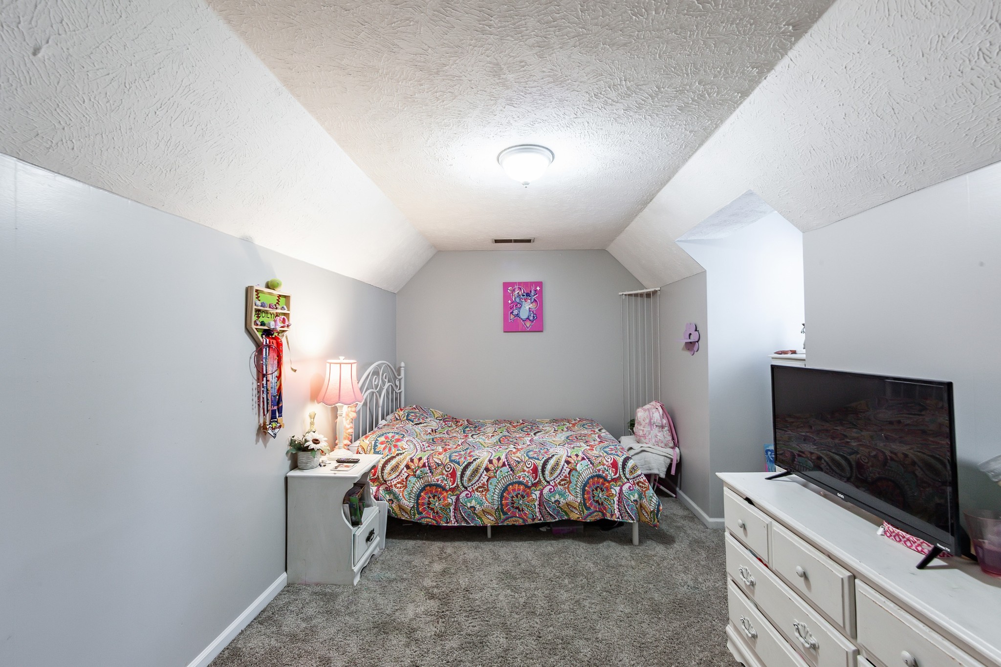 225 Meadowbrook Cir Property Photo 24