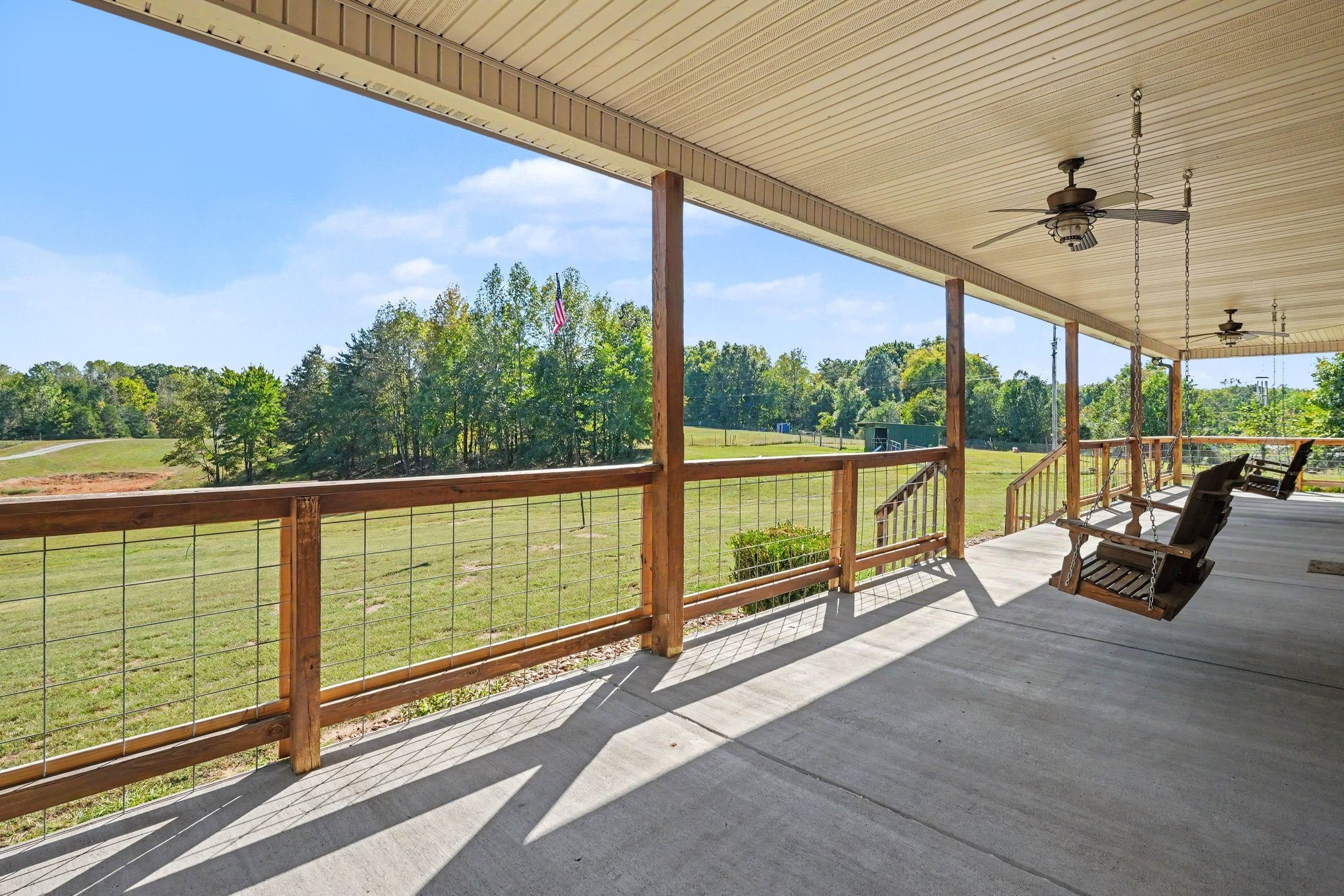 168 Camaro Dr Property Photo 8