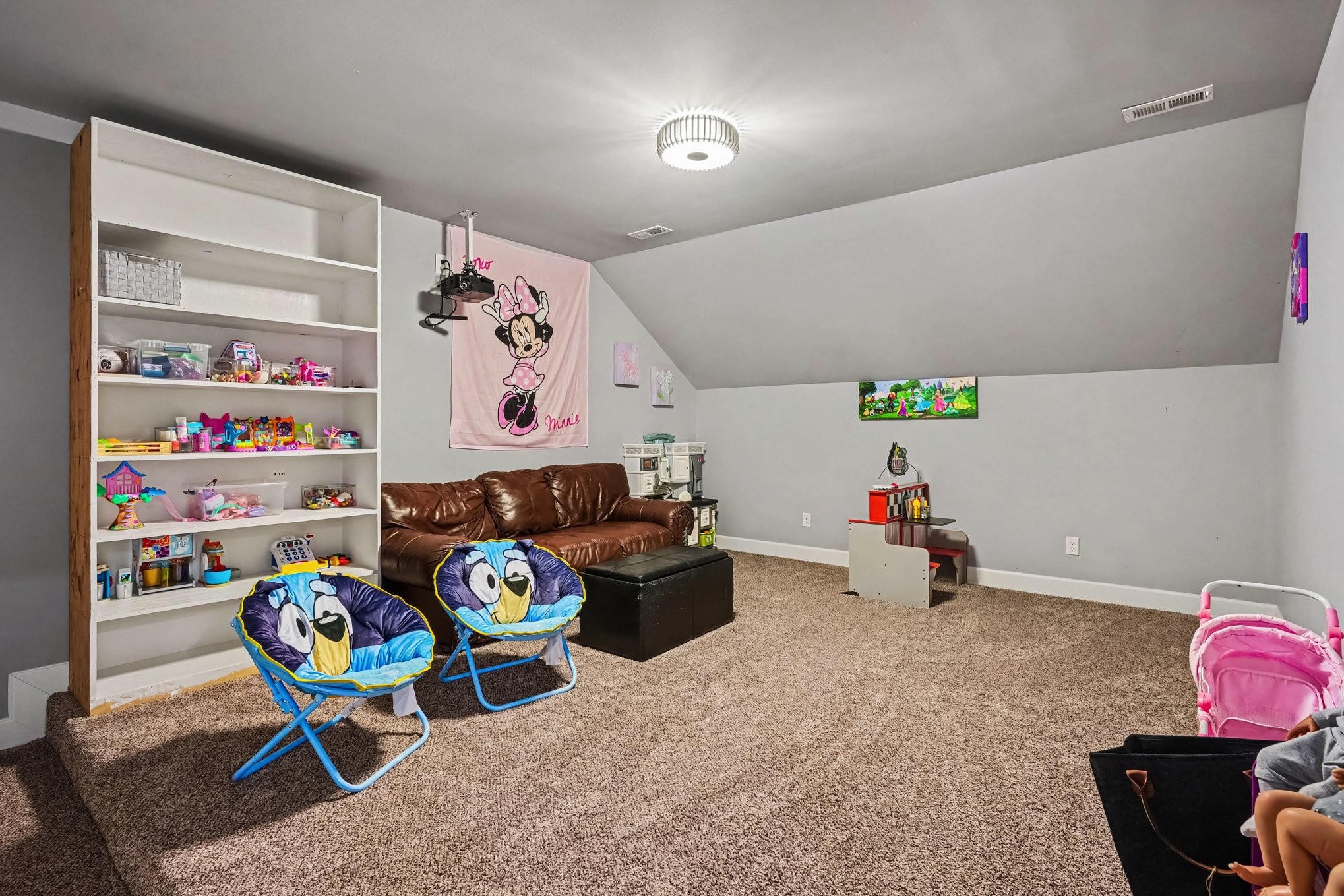 168 Camaro Dr Property Photo 31