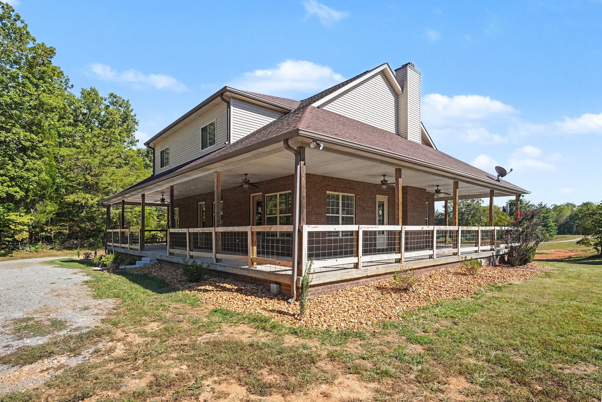 168 Camaro Dr Property Photo 44