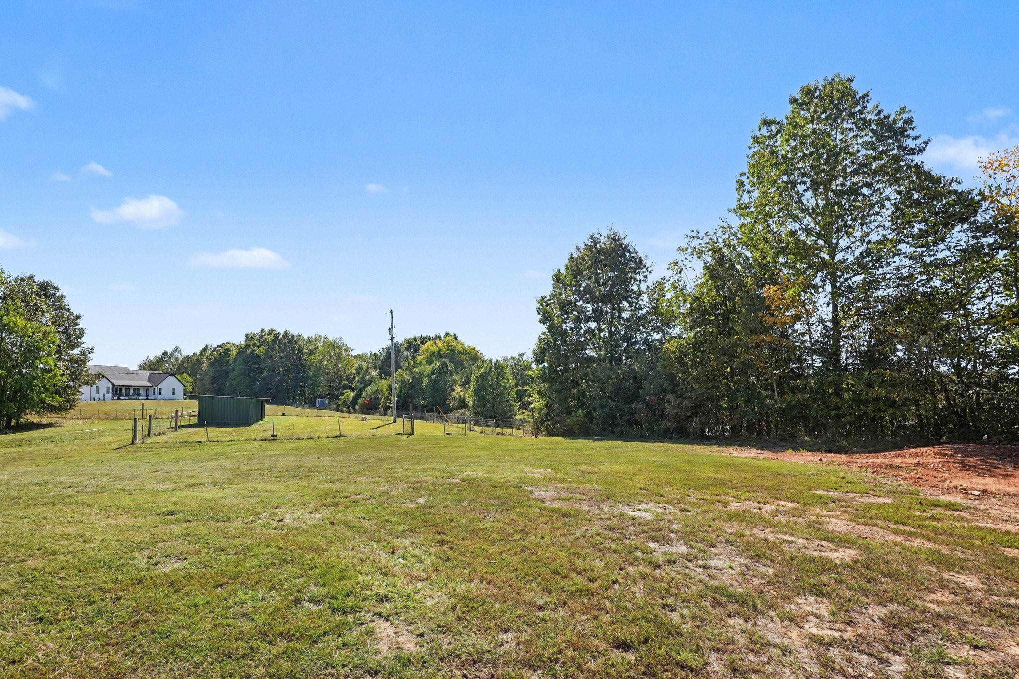 168 Camaro Dr Property Photo 49