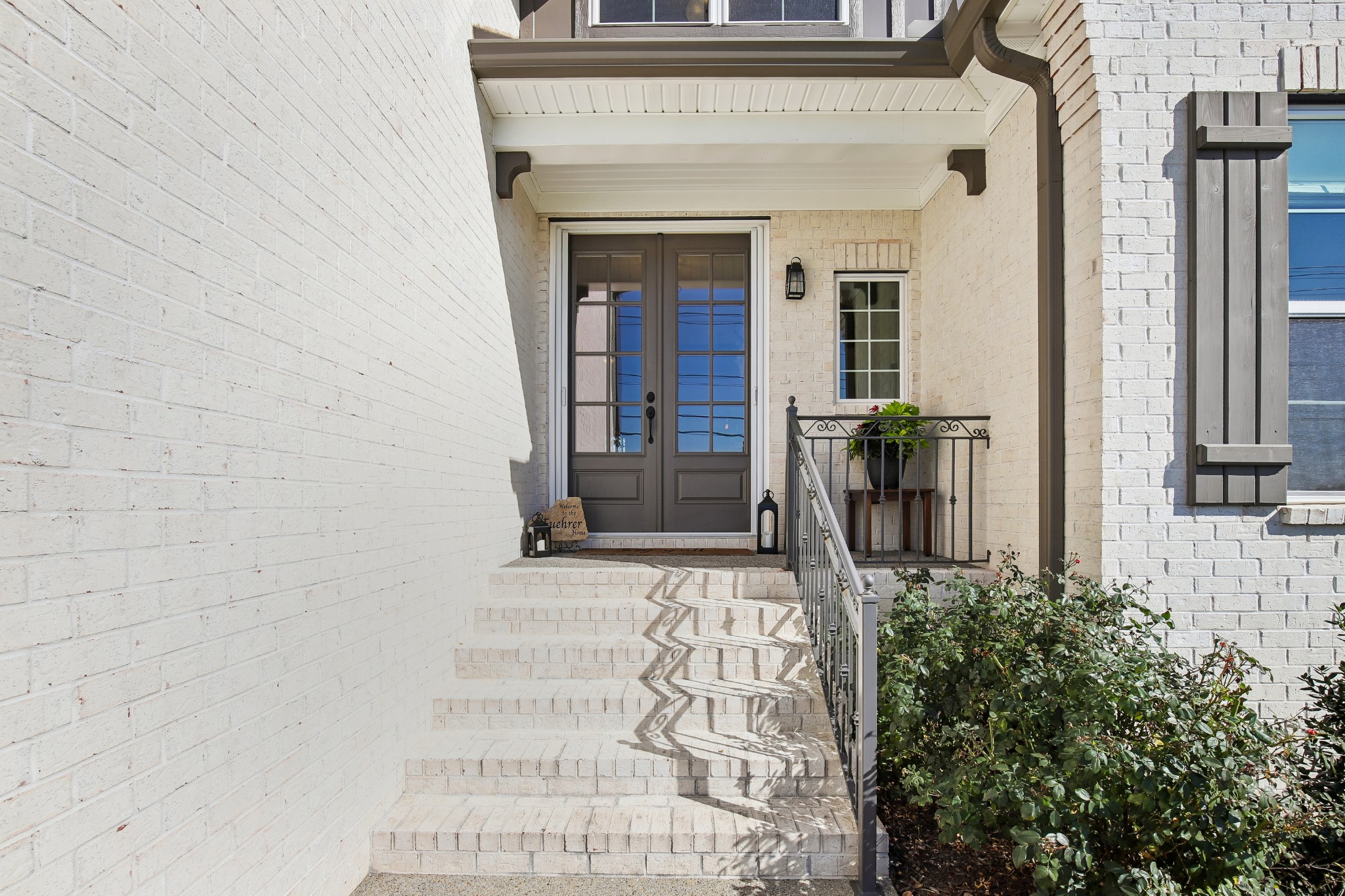 1107 Joe Martin Ln Property Photo 8