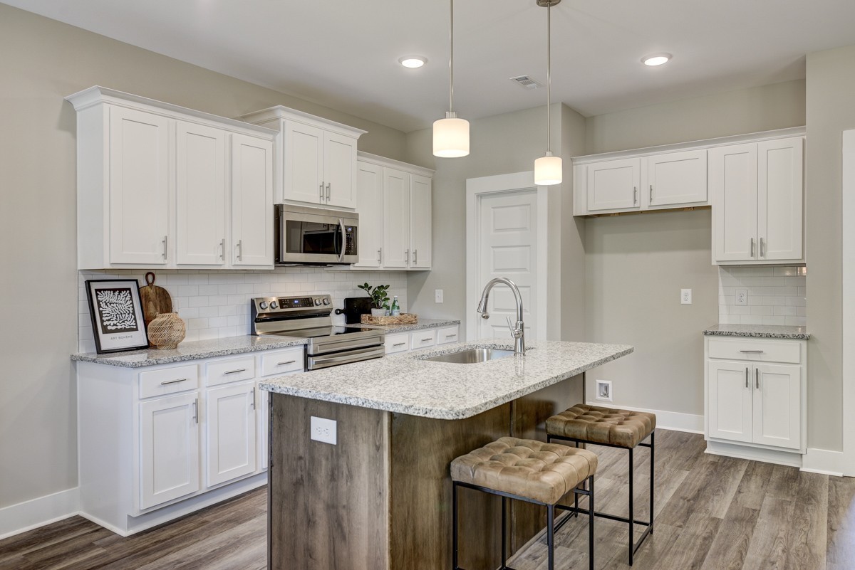 1308 Sabino Place Property Photo 10