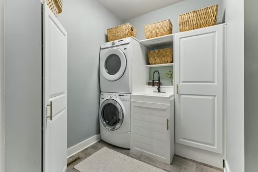 1100 Port William Ct Property Photo 38