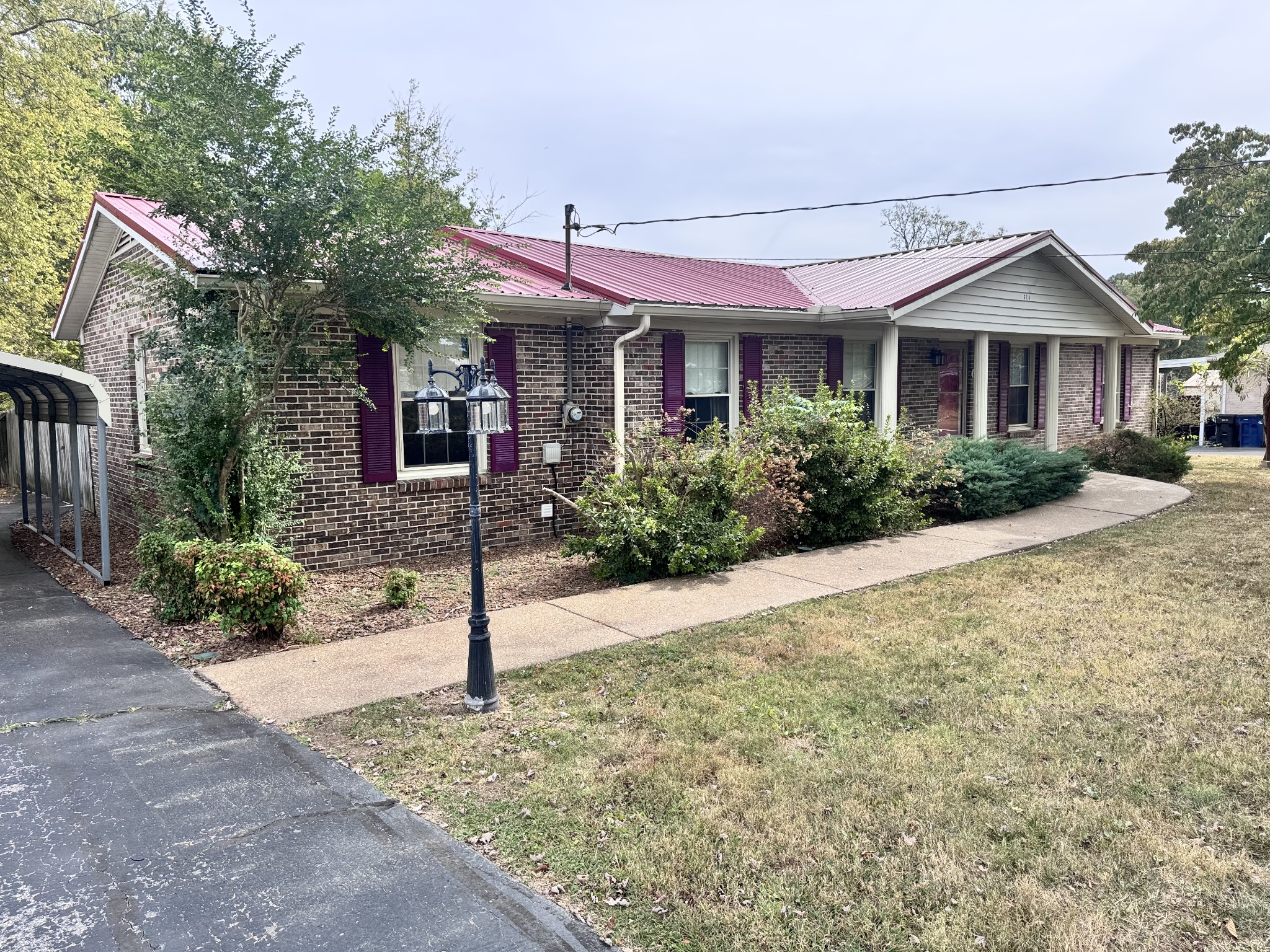 624 Crestland Dr