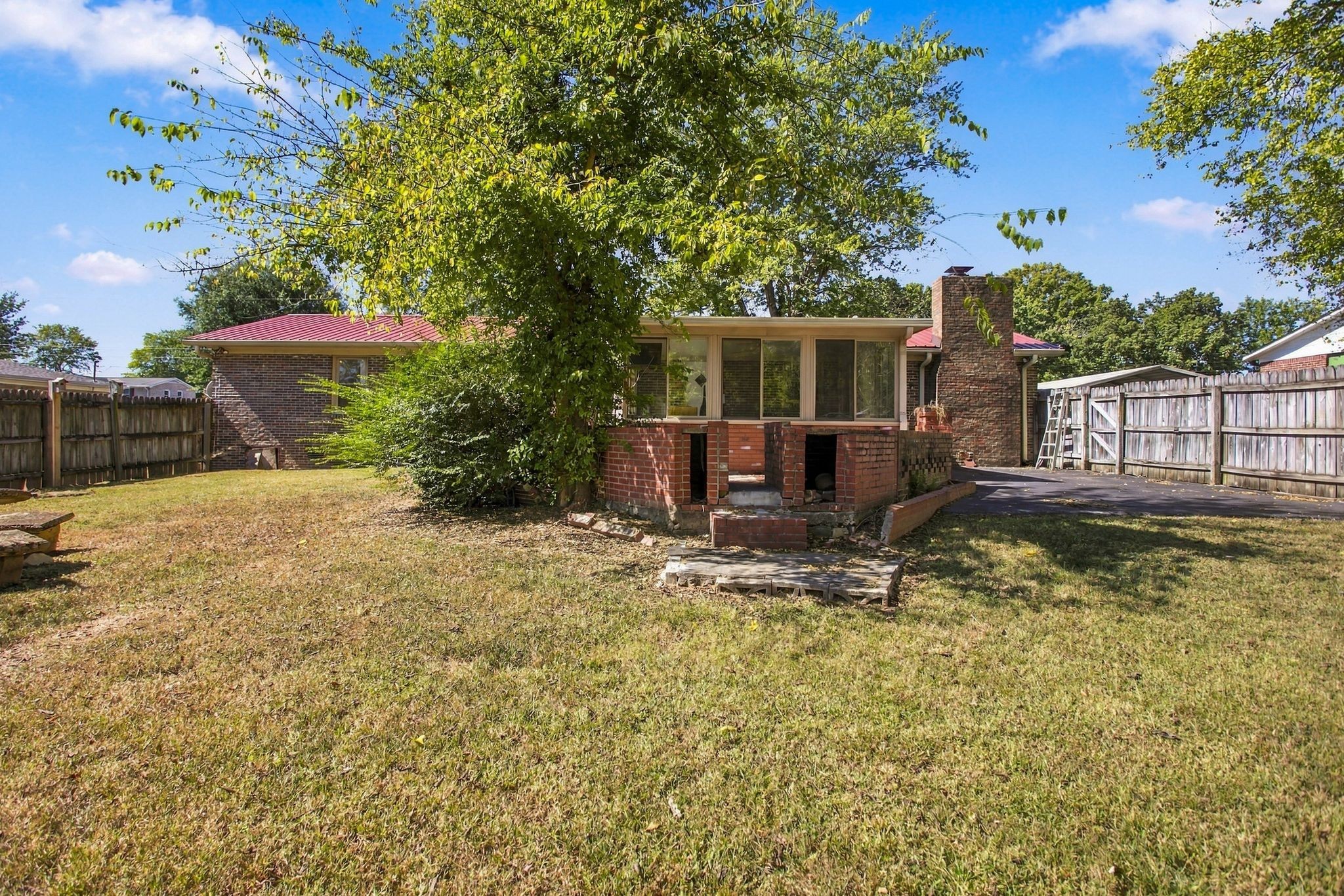 624 Crestland Dr Property Photo 30