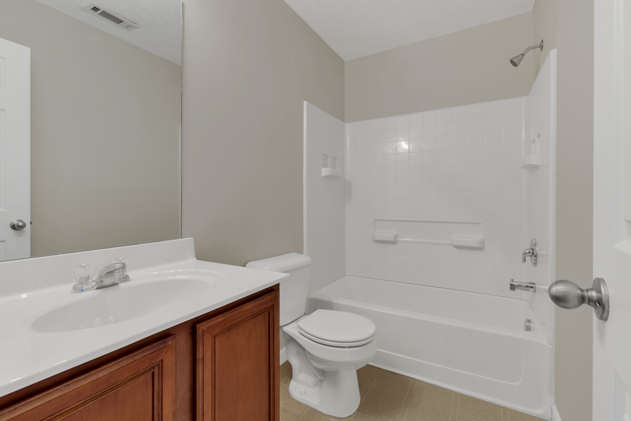7336 Autumn Crossing Way Property Photo 32