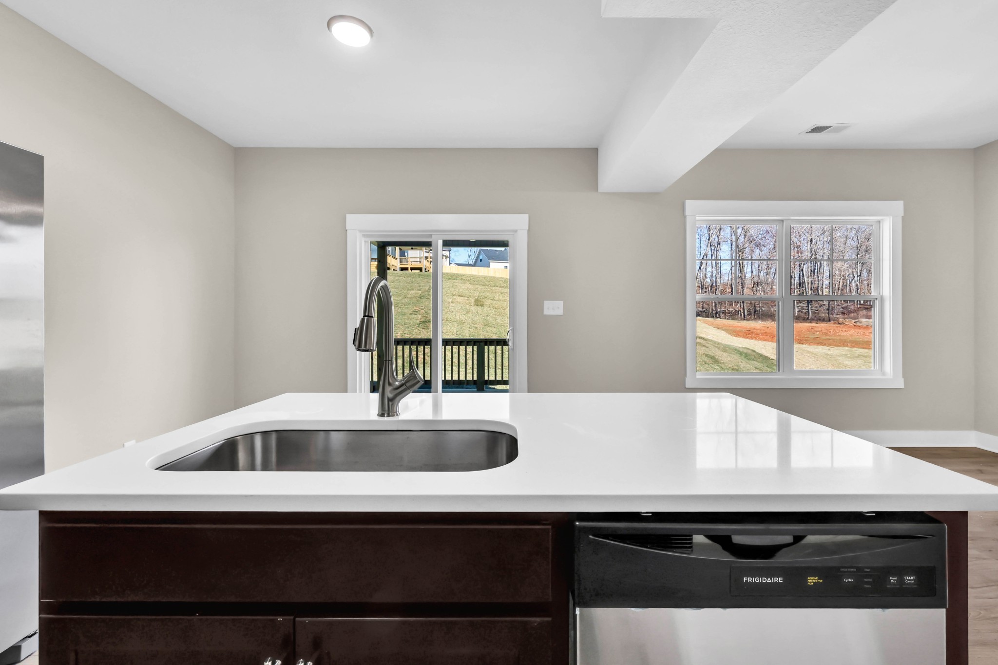 363 Hugh Hunter Property Photo 8