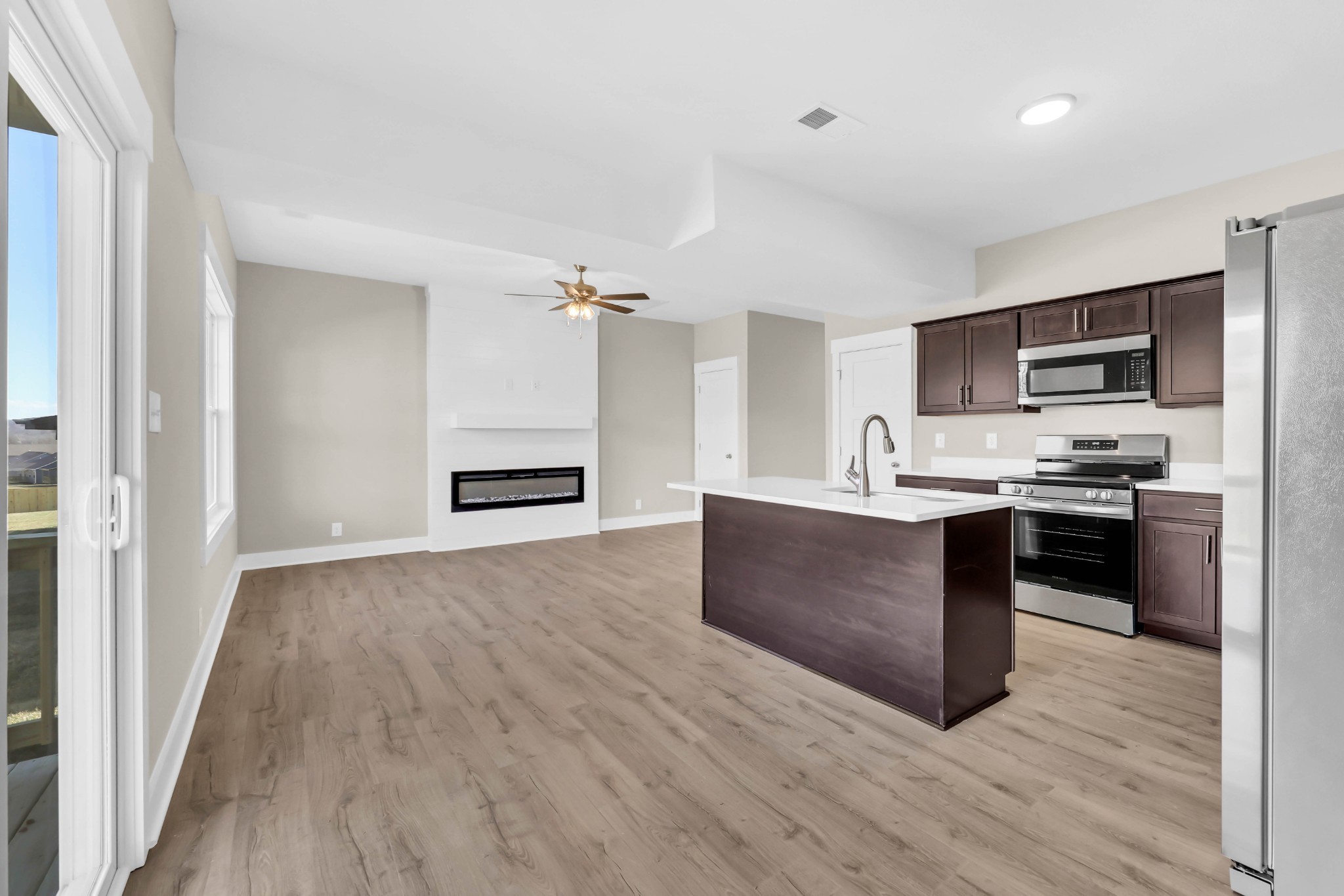 363 Hugh Hunter Property Photo 10
