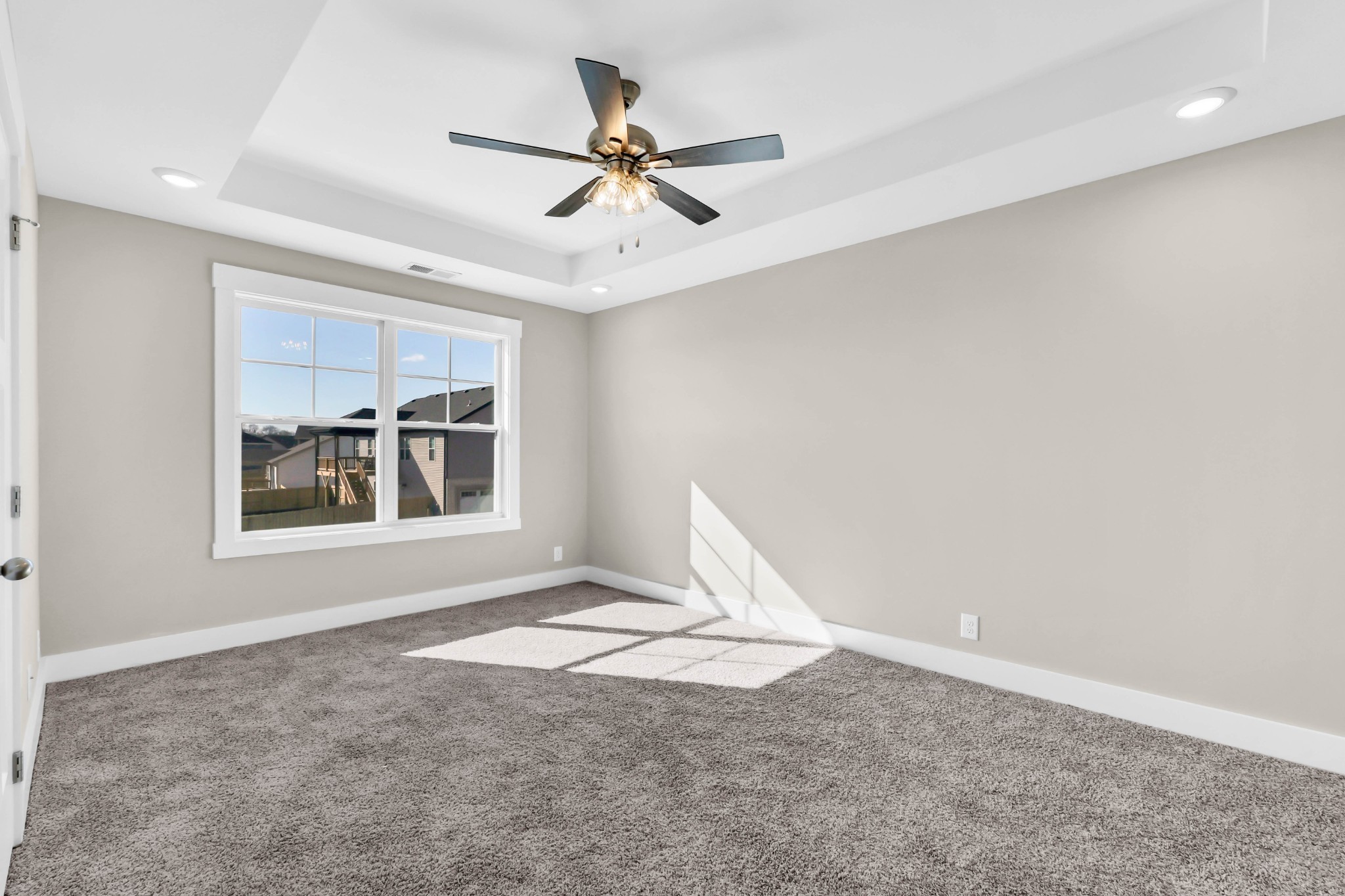 363 Hugh Hunter Property Photo 13