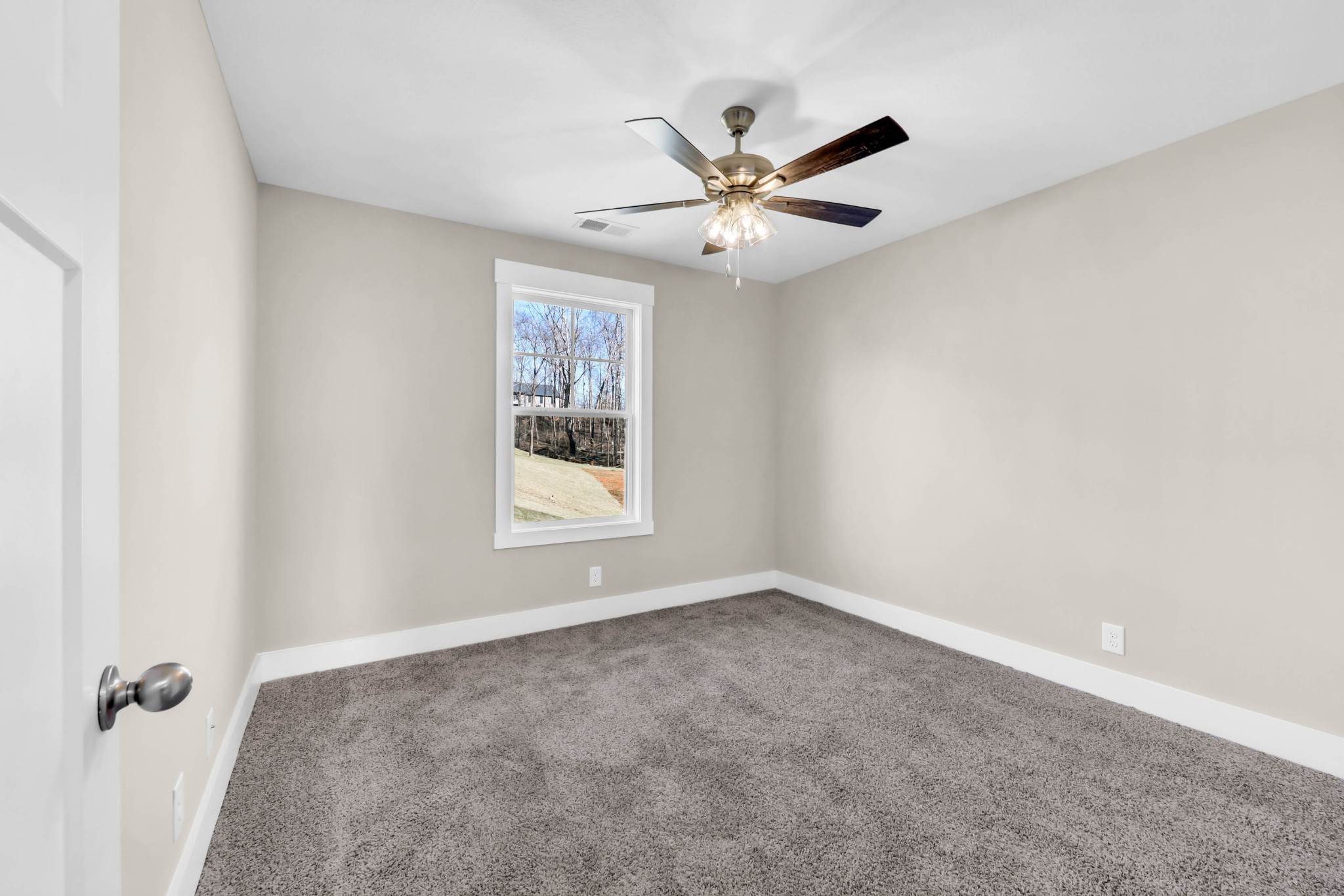 363 Hugh Hunter Property Photo 19